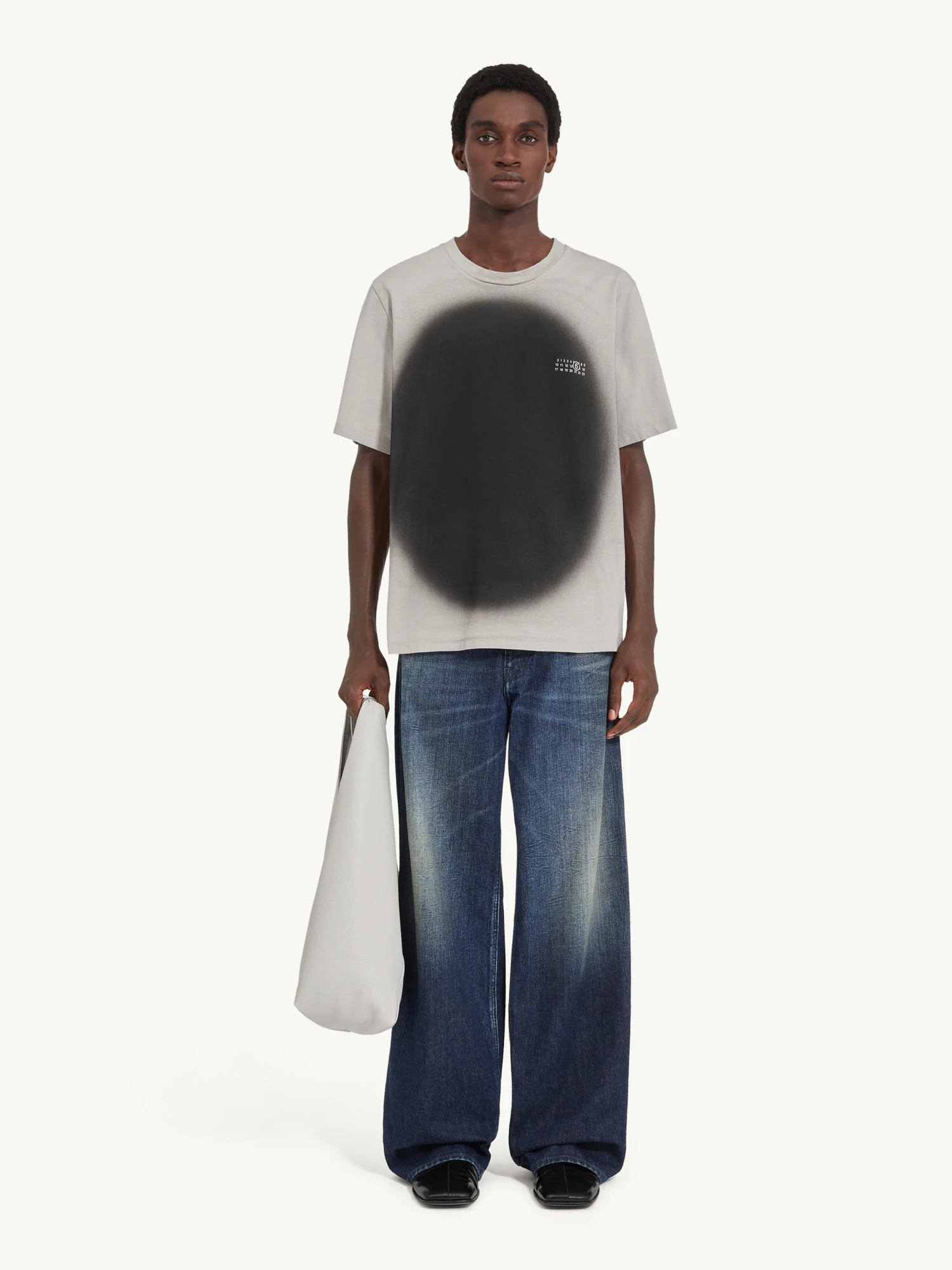 Футболка MM6 Maison Margiela Large Spray Cream