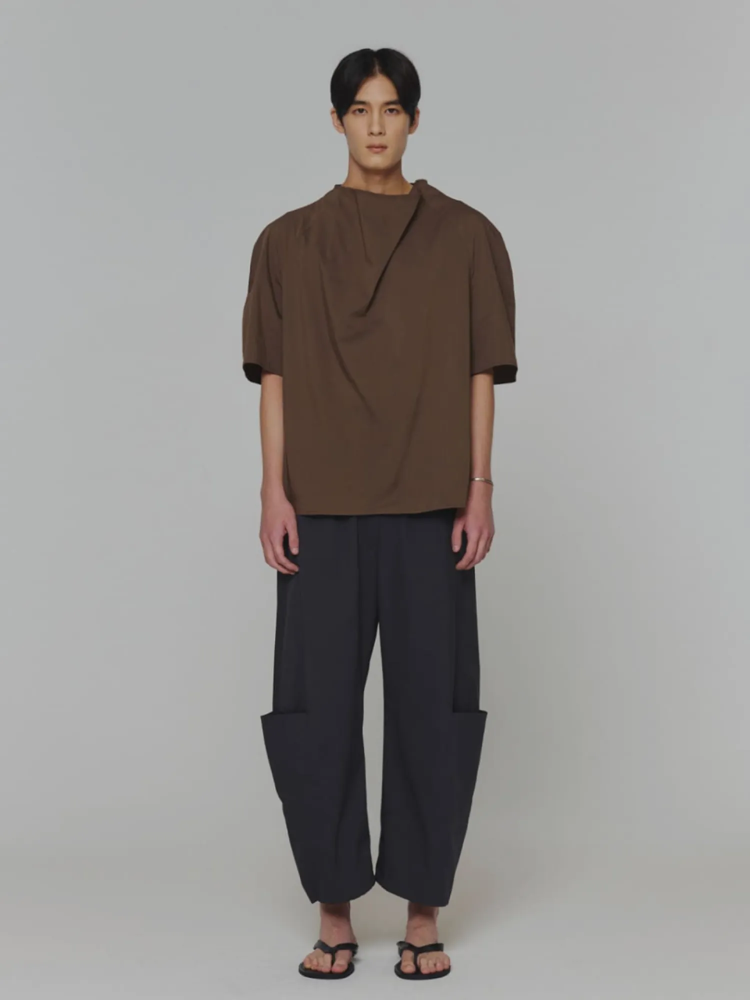 Топ AMOMENTO Raglan Cowl Neck Brown