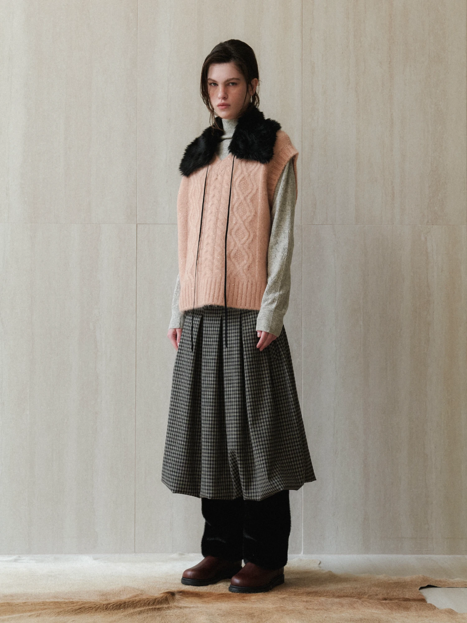 Женская юбка EPINGLER Bunnle Pleats Check Black