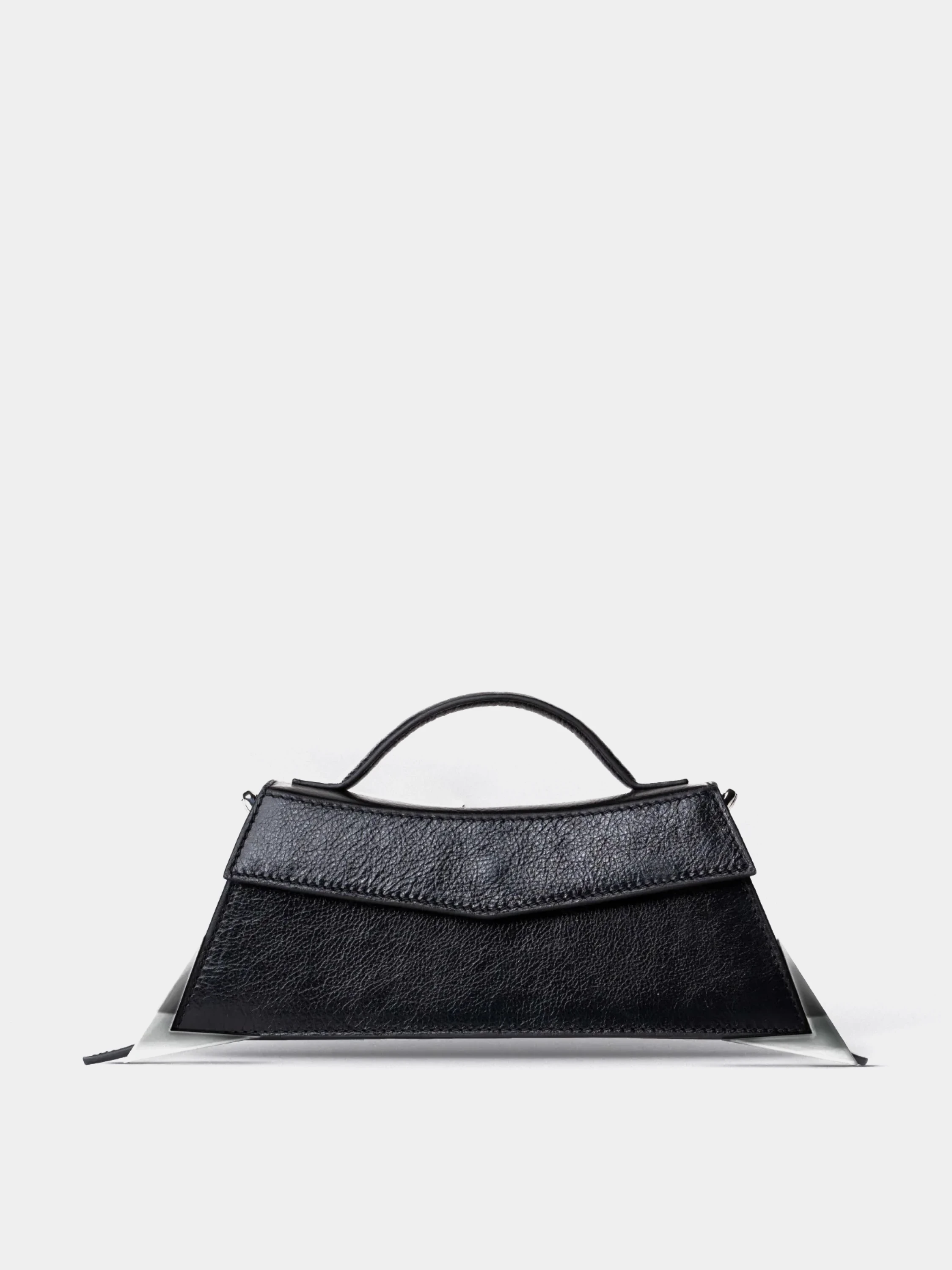 Женская сумка Han Kjøbenhavn Crinkle Leather Bag Black