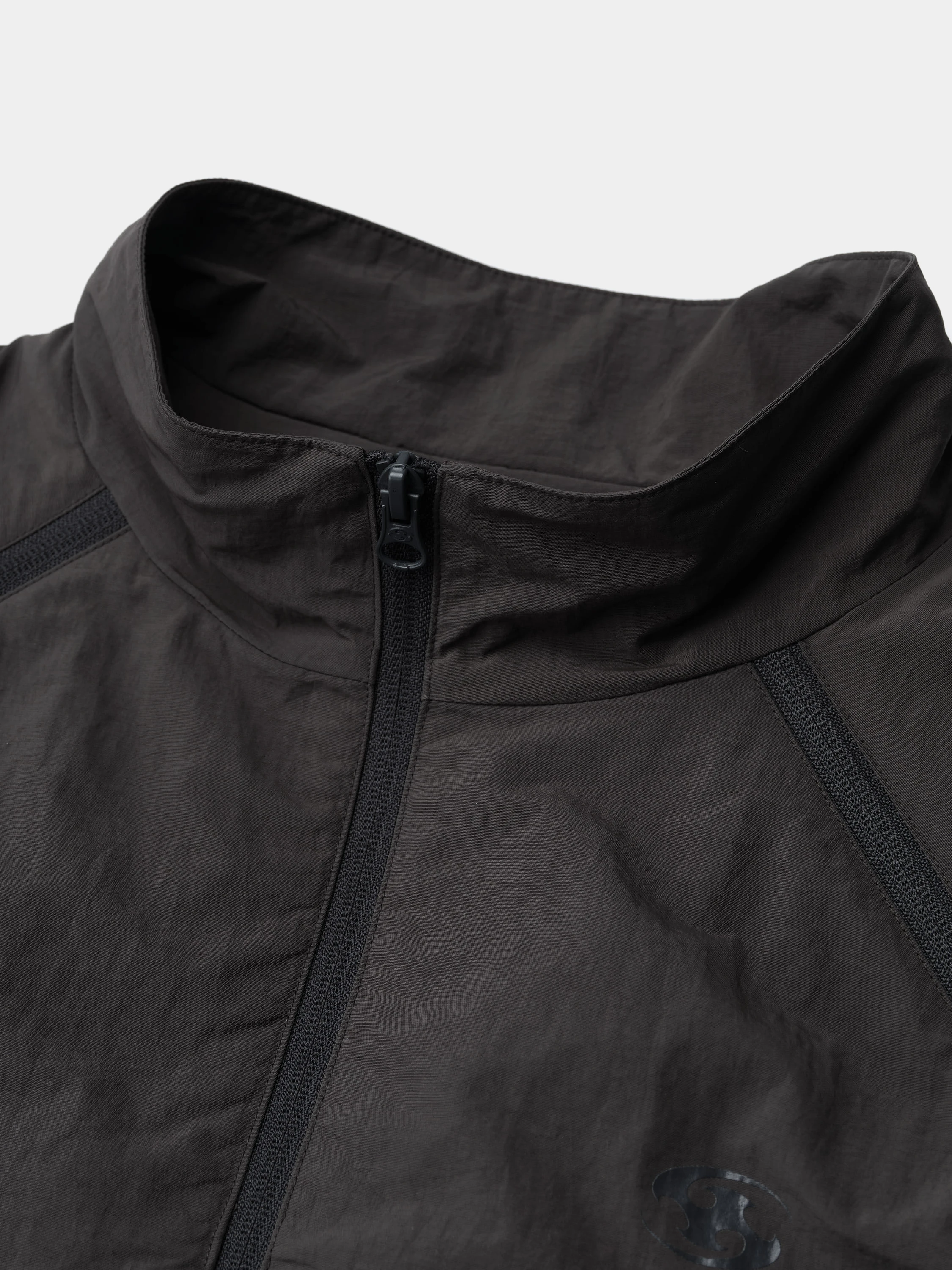 Ветровка SAN SAN GEAR Slash Zipper Jacket Brown