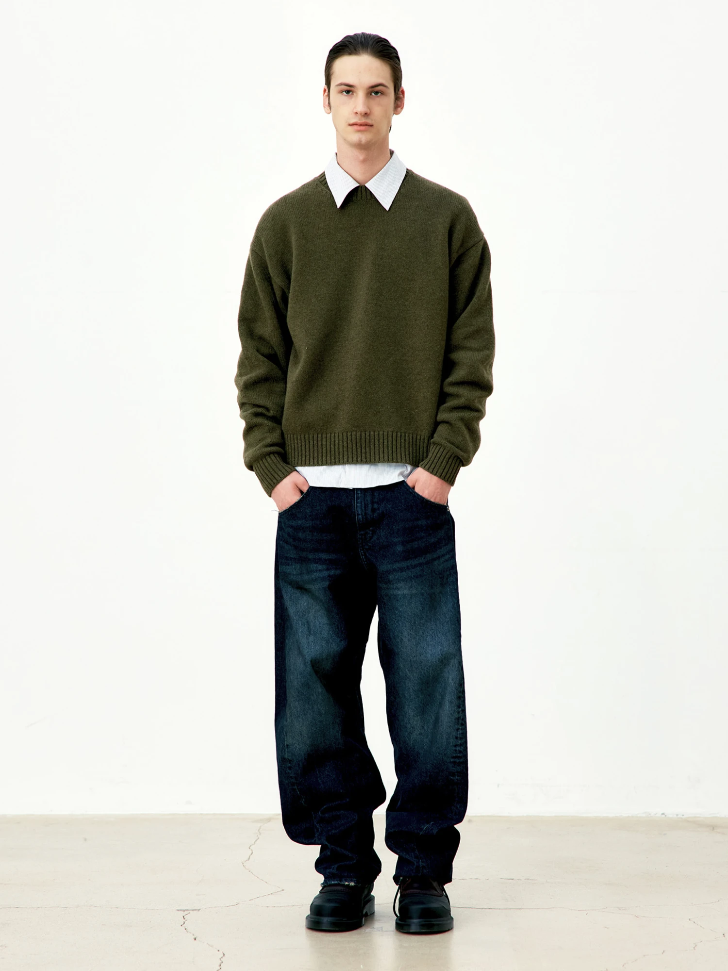 Свитер COOR Wool Cropped Crewneck Khaki