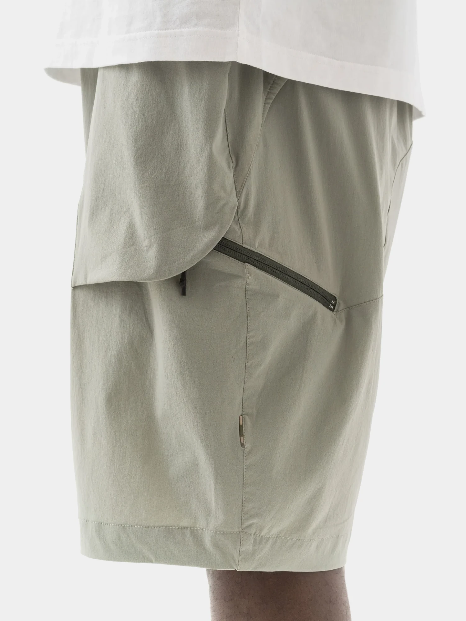 Шорты MAHARISHI 6042 Recycled Nylon Cargo Sage