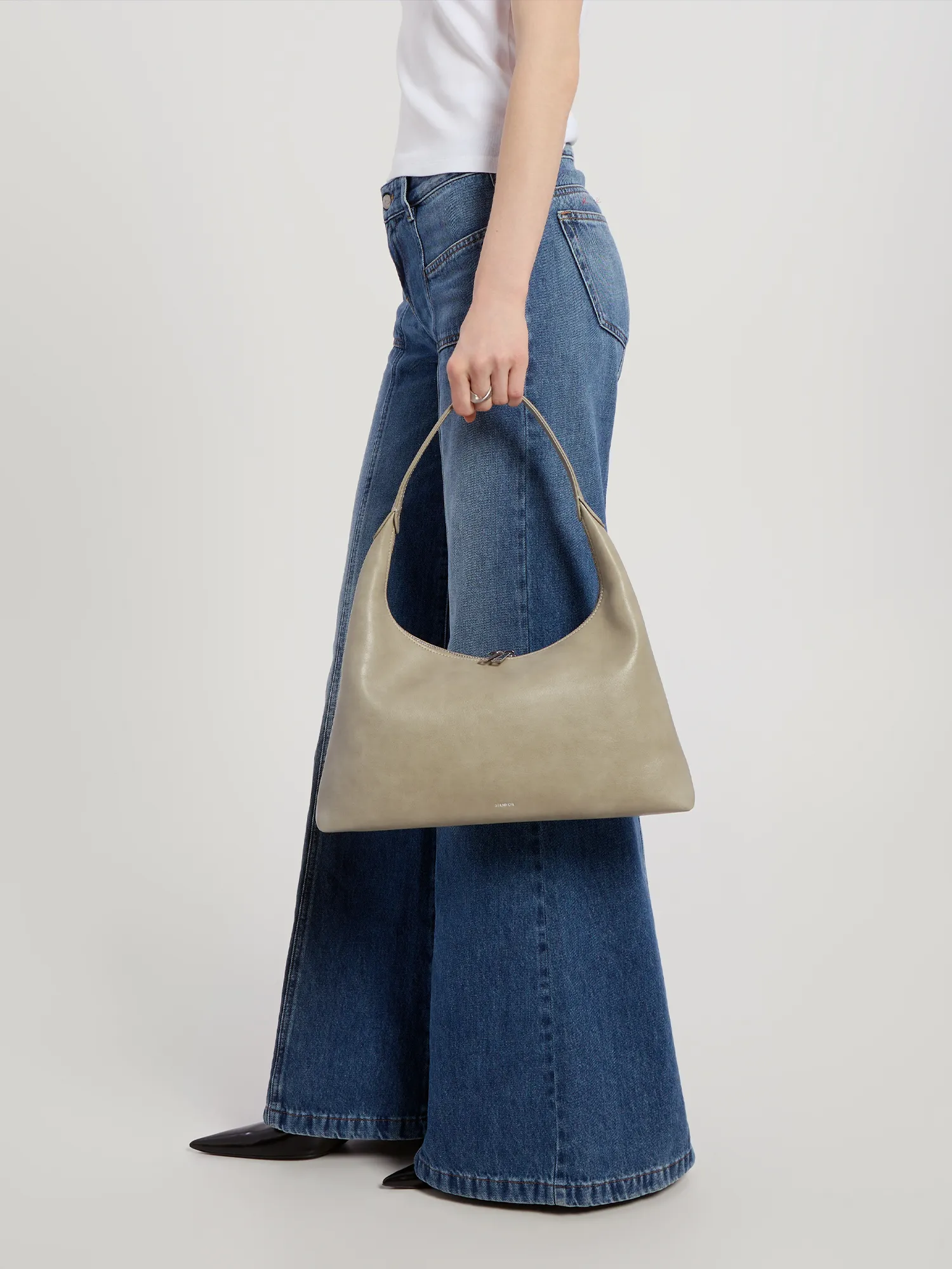 Женская сумка STAND OIL Plump Bag Light Khaki