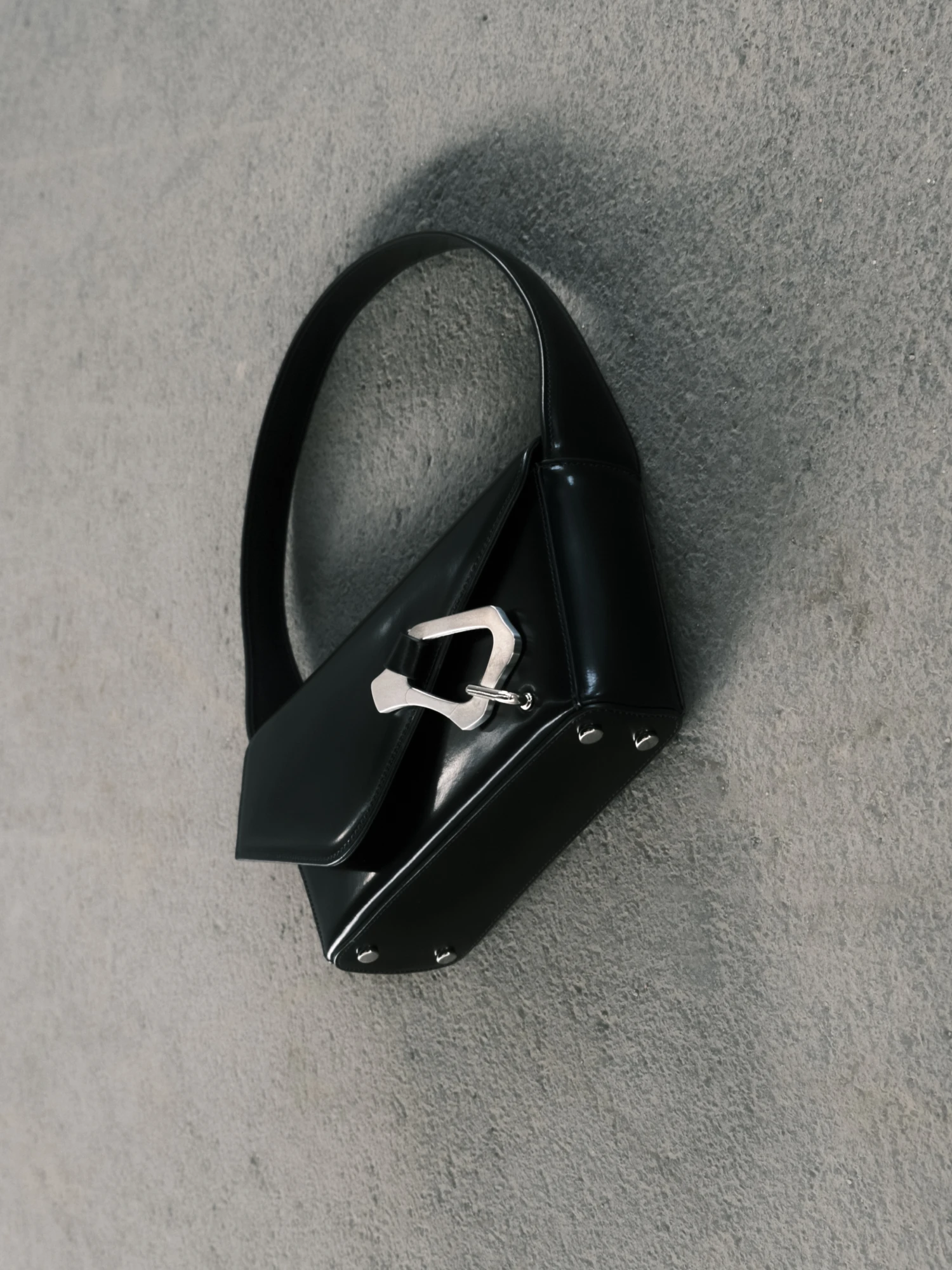 Сумка HELIOT EMIL Carabiner Shoulder Bag Black