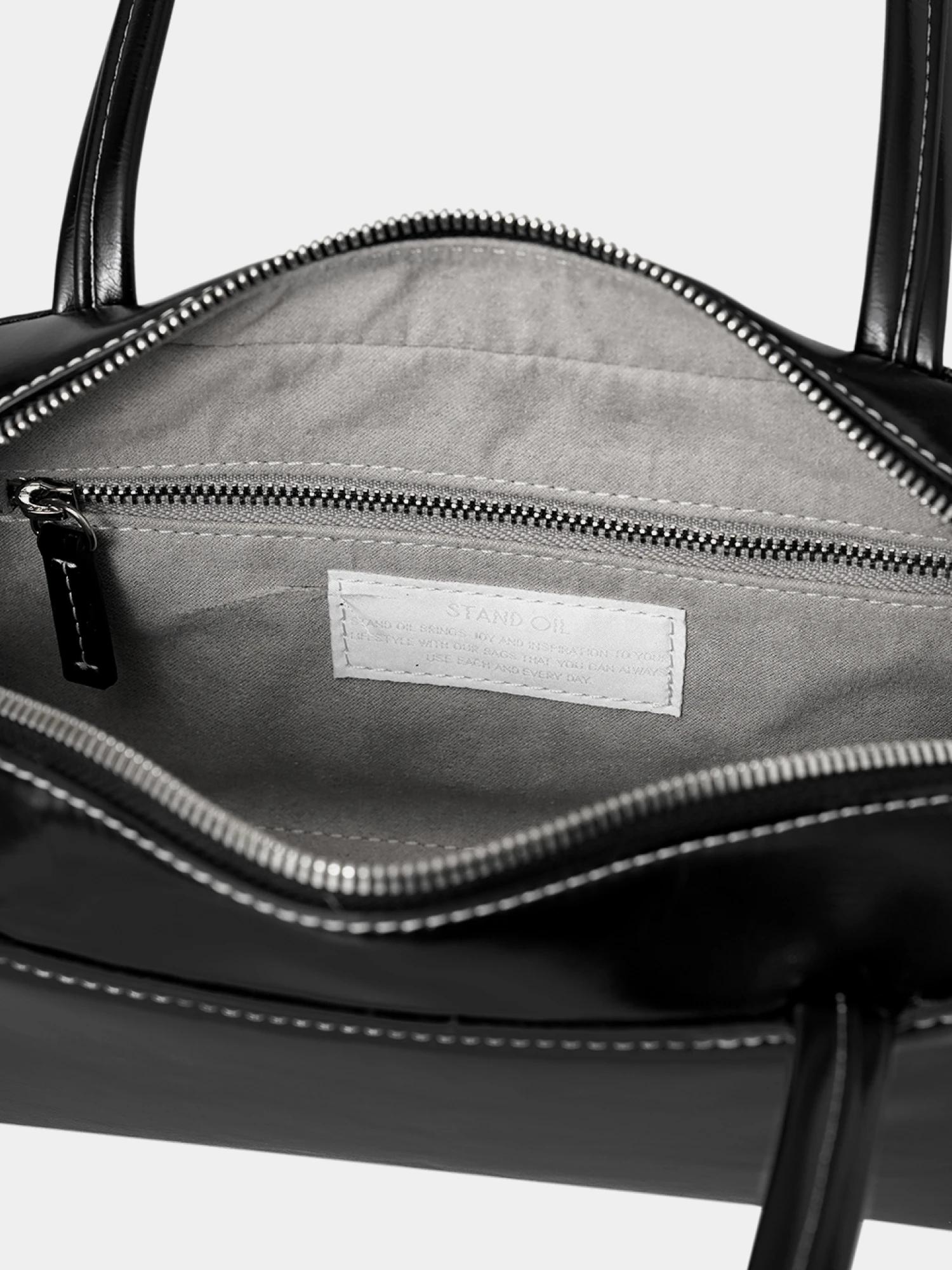 Женская сумка STAND OIL Post Bag Stitch Black