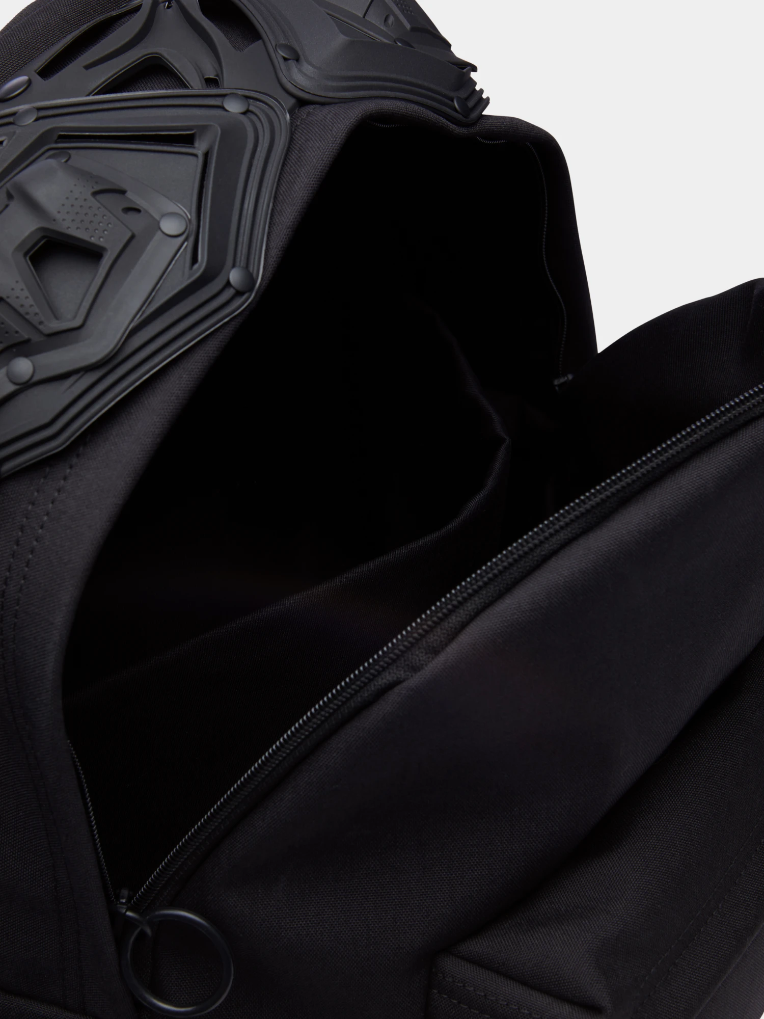 Рюкзак INNERRAUM Object BP4 Mono Shoulder Matt Black