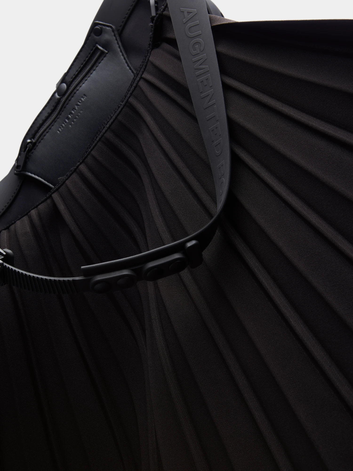Сумка INNERRAUM Object I30 Fanny Pack Black Matt Pliss