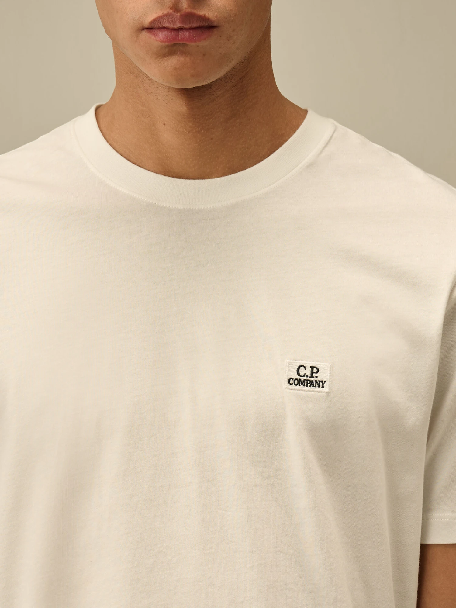 Футболка C.P. Company 30/1 Jersey Logo Patch Gauze White