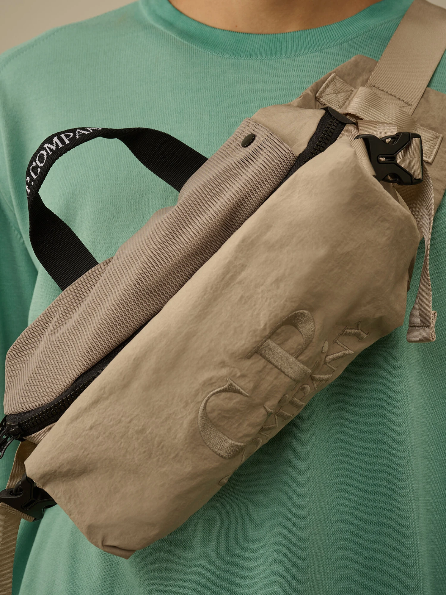 Сумка C.P. Company Plain Paper Touch Waistbag Vintage Khaki