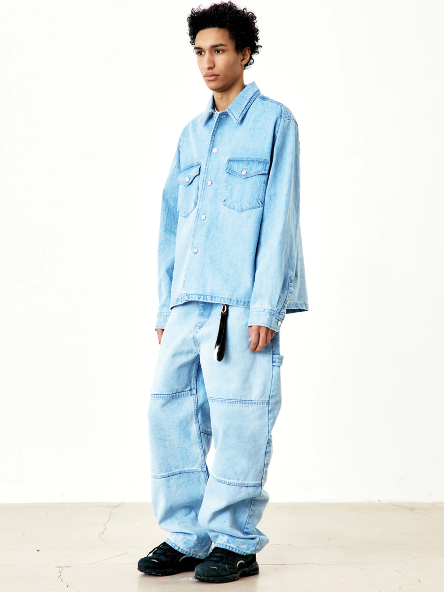 Джинсовая куртка COOR Oversized Two Pocket Denim Washed Blue
