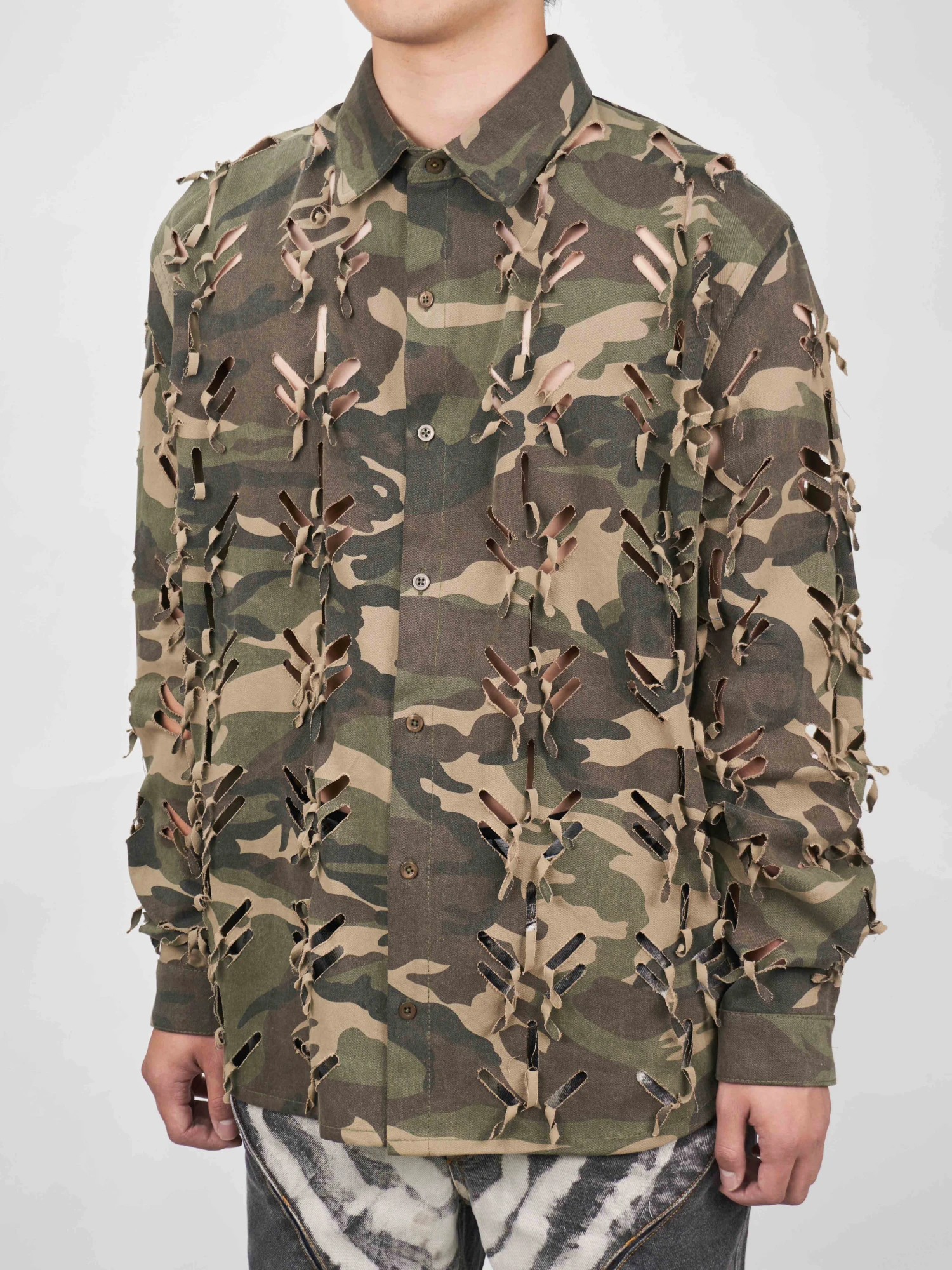 Рубашка JUNTAE KIM Laser-Slashed Camouflage