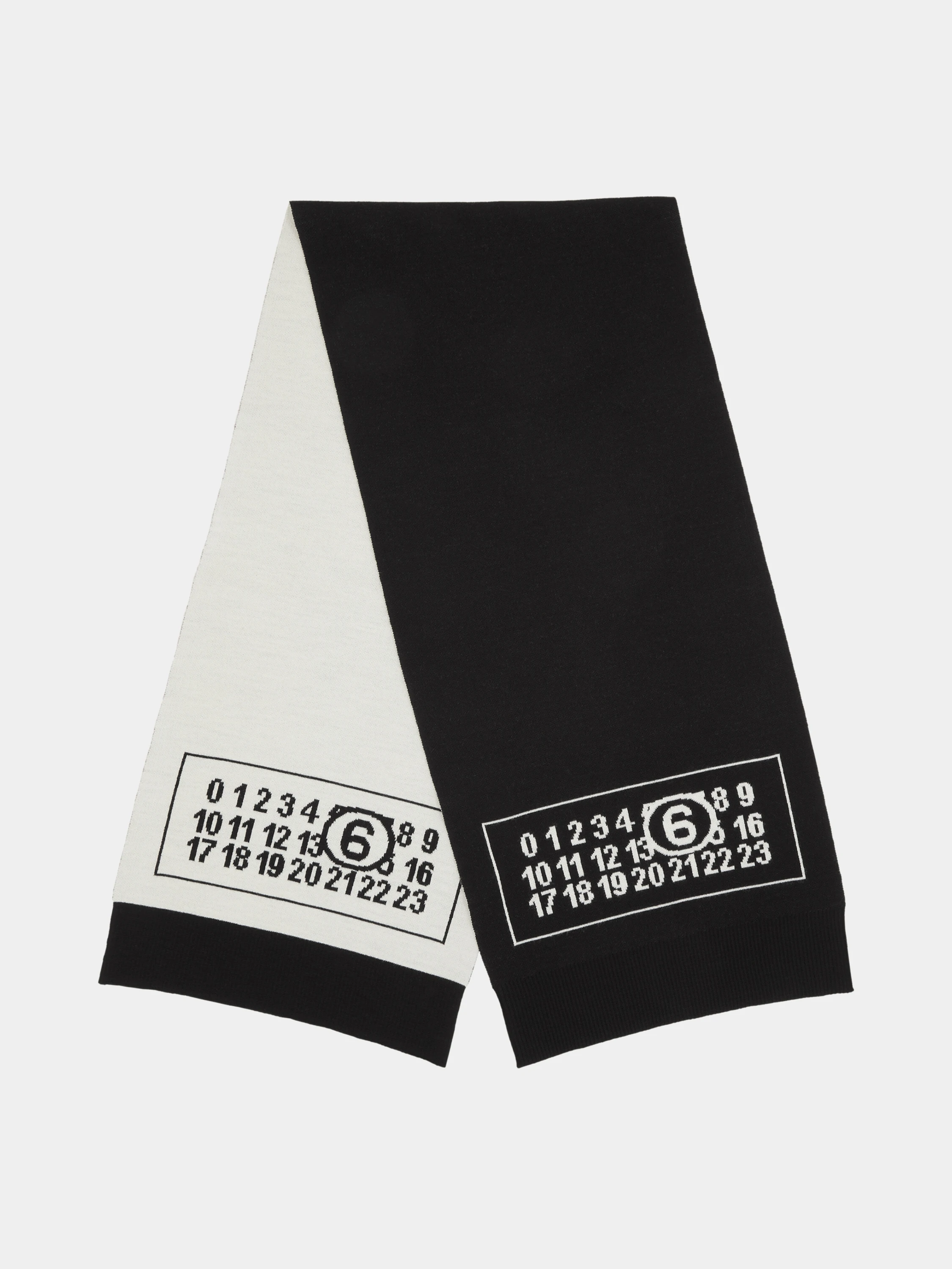 Шарф MM6 Maison Margiela Numeric Signature Scarf