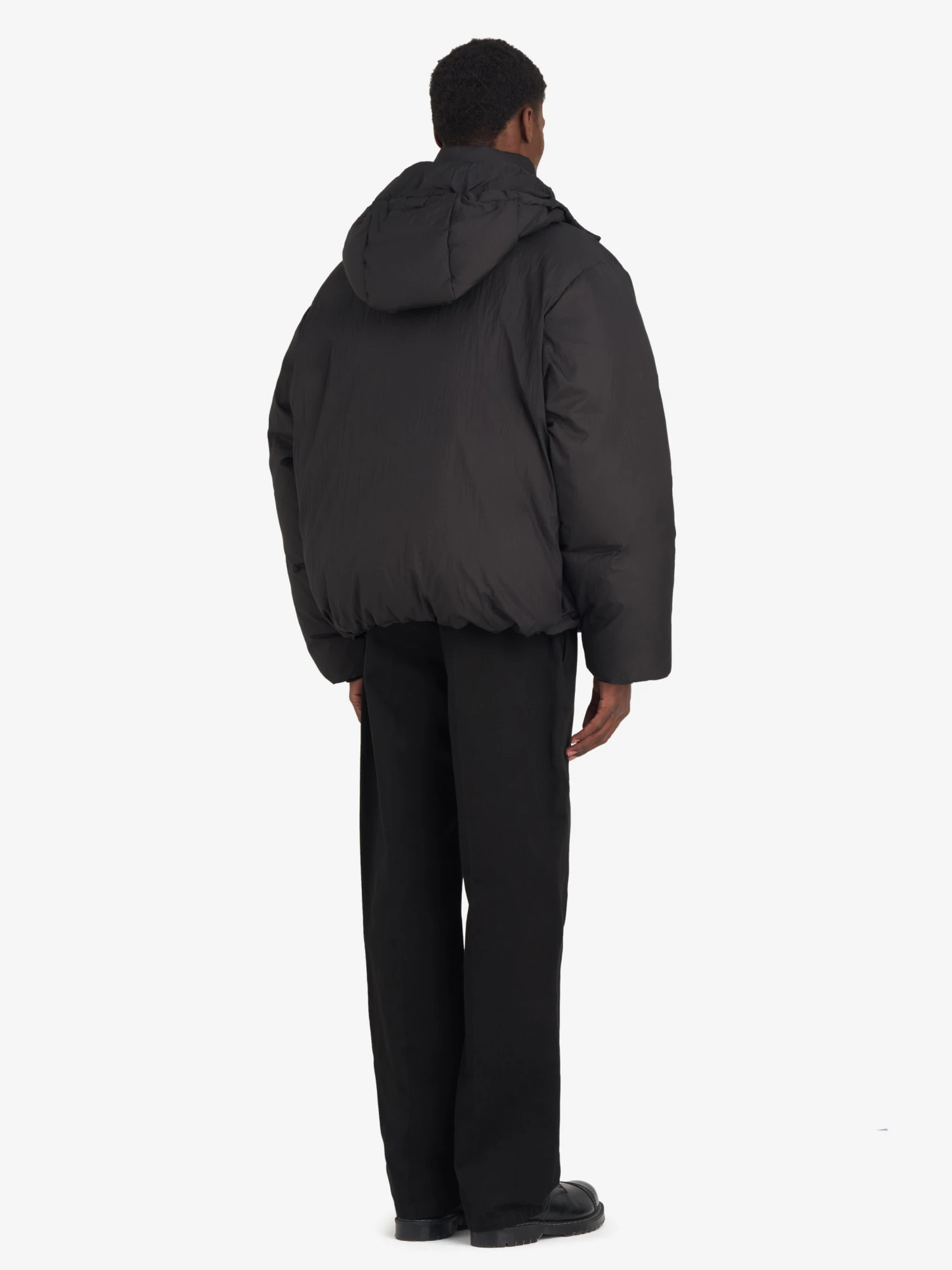 Пуховик Études Boxy Down Jacket Black
