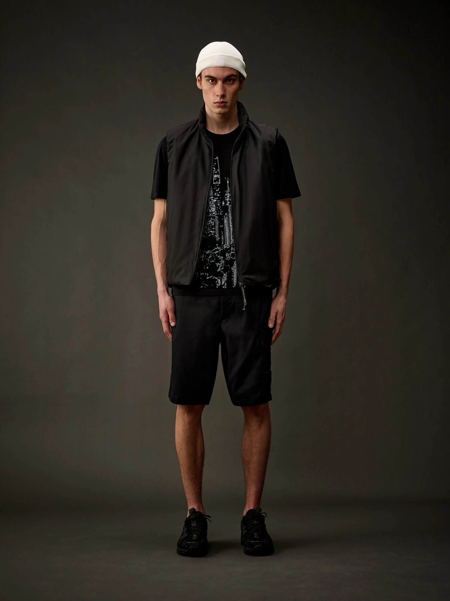 Шорты C.P. Company The Metropolis Series Technical Panama Cargo Black