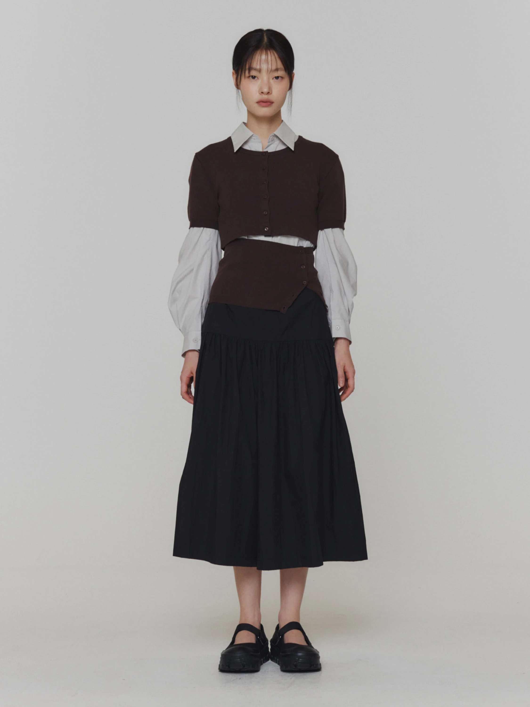 Женские брюки AMOMENTO Shirring Flare Pants Black