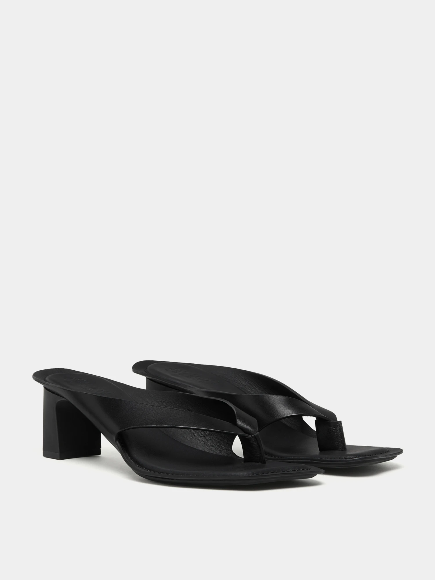 Женские сандалии MM6 Maison Margiela Heeled Sandals Leather Black