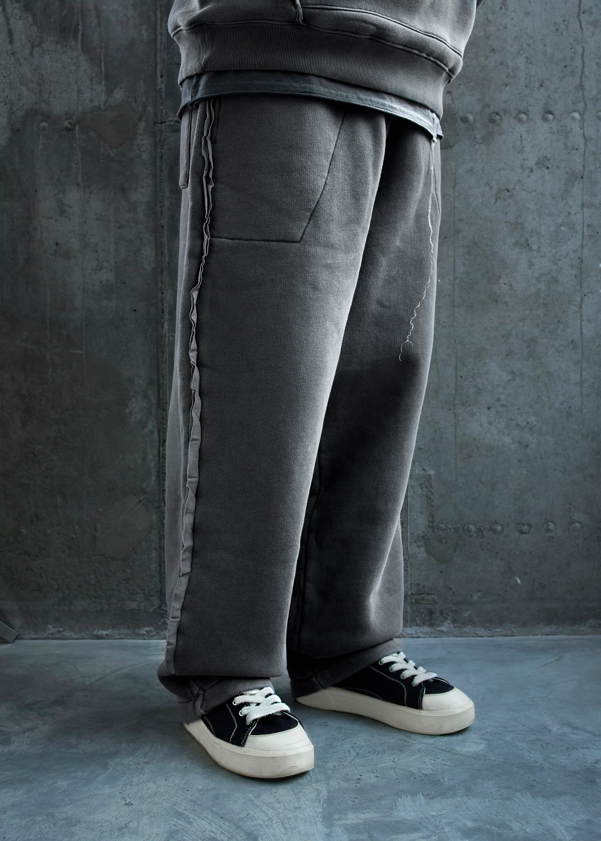 Брюки A-COLD-WALL* Facade Sweatpant Black
