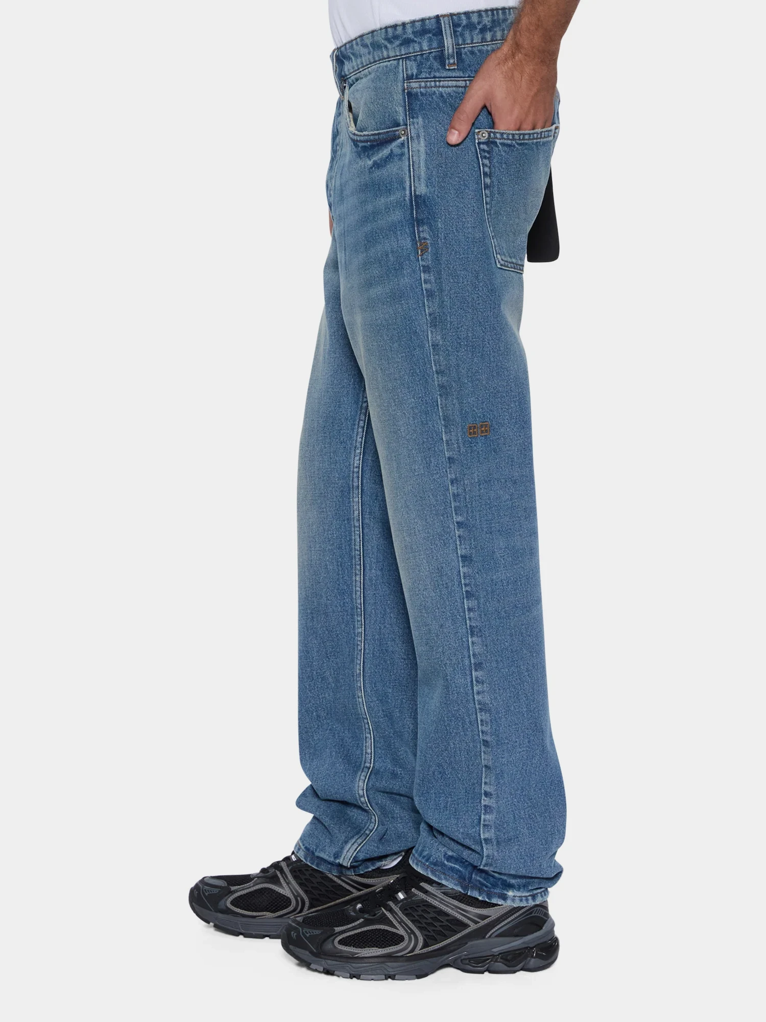 Джинсы Ksubi Hazlow Roadhouse Repair Denim