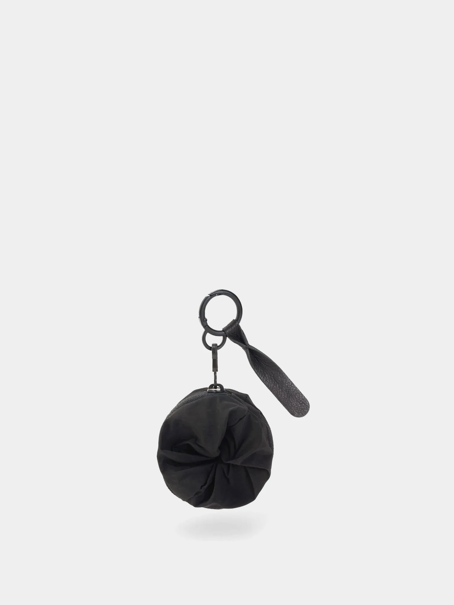 Брелок COTE&CIEL Aoos Nano Smooth Black