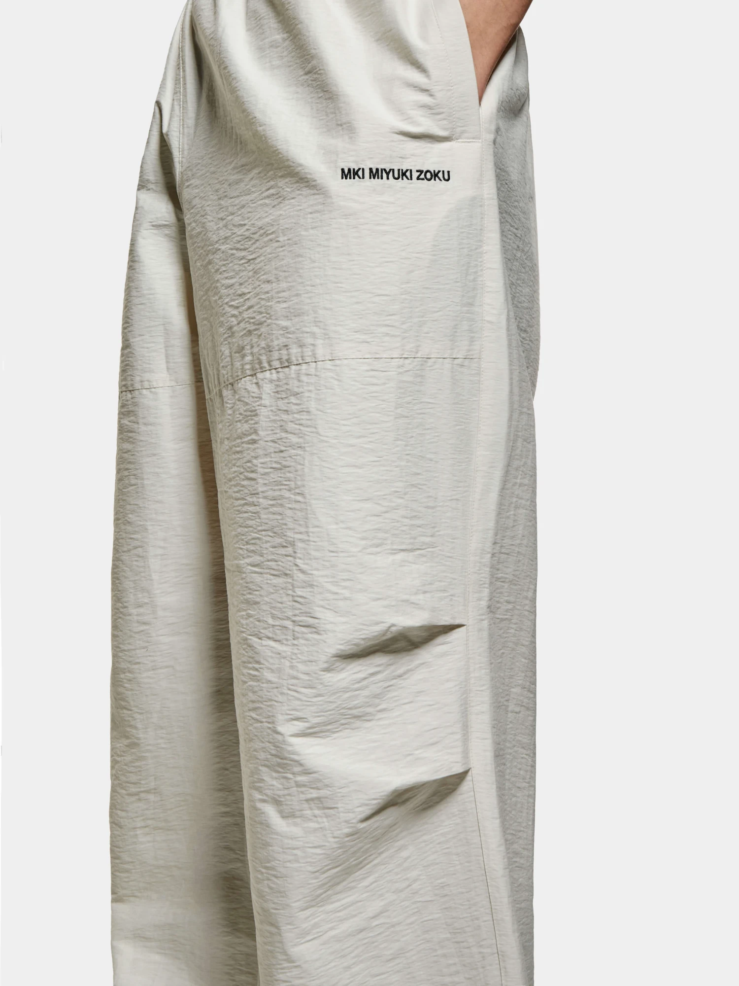 Брюки MKI MIYUKI ZOKU Washed Cotton Nylon Parachite Bone
