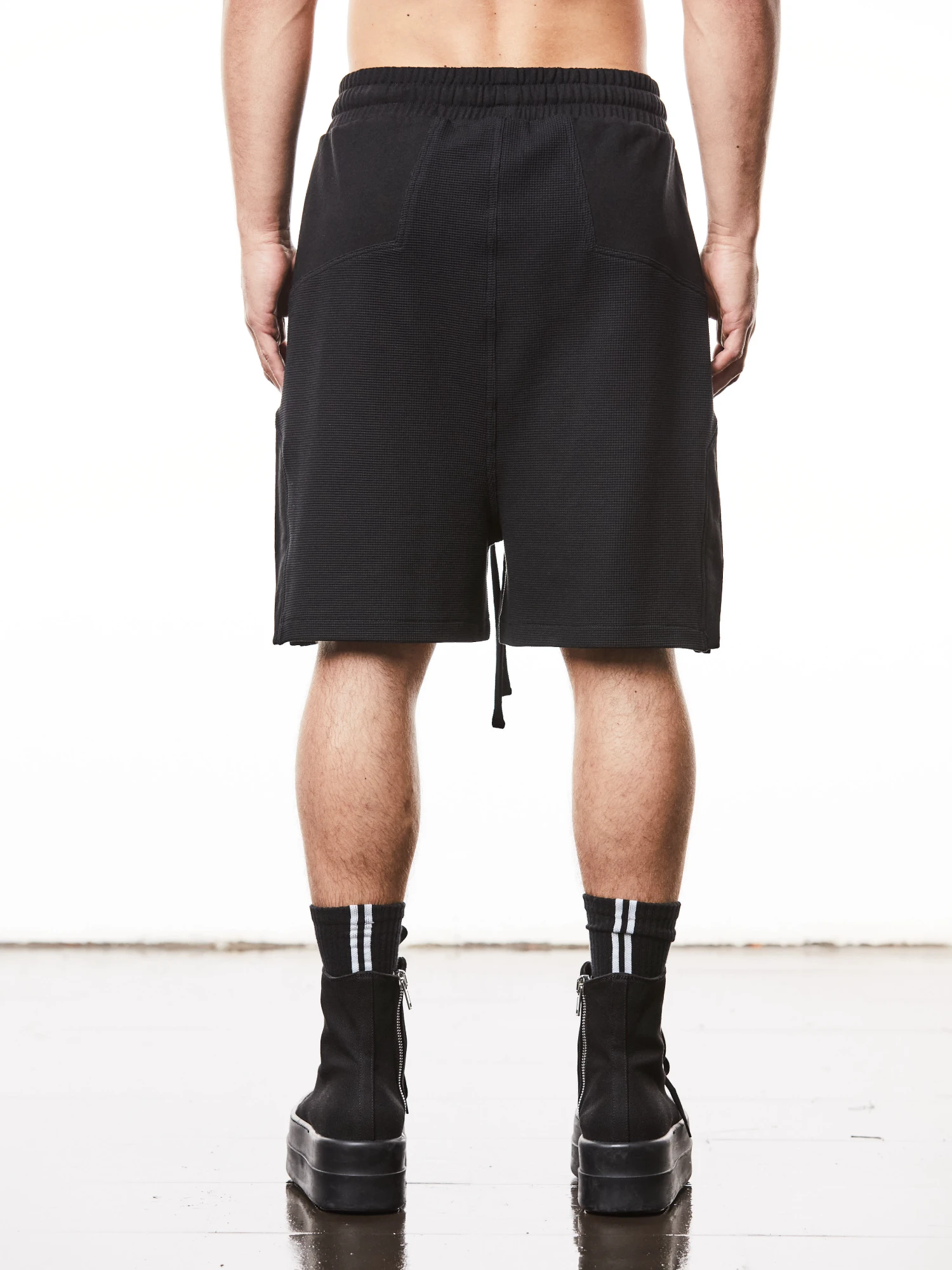 Шорты thom/krom M ST 499 Black