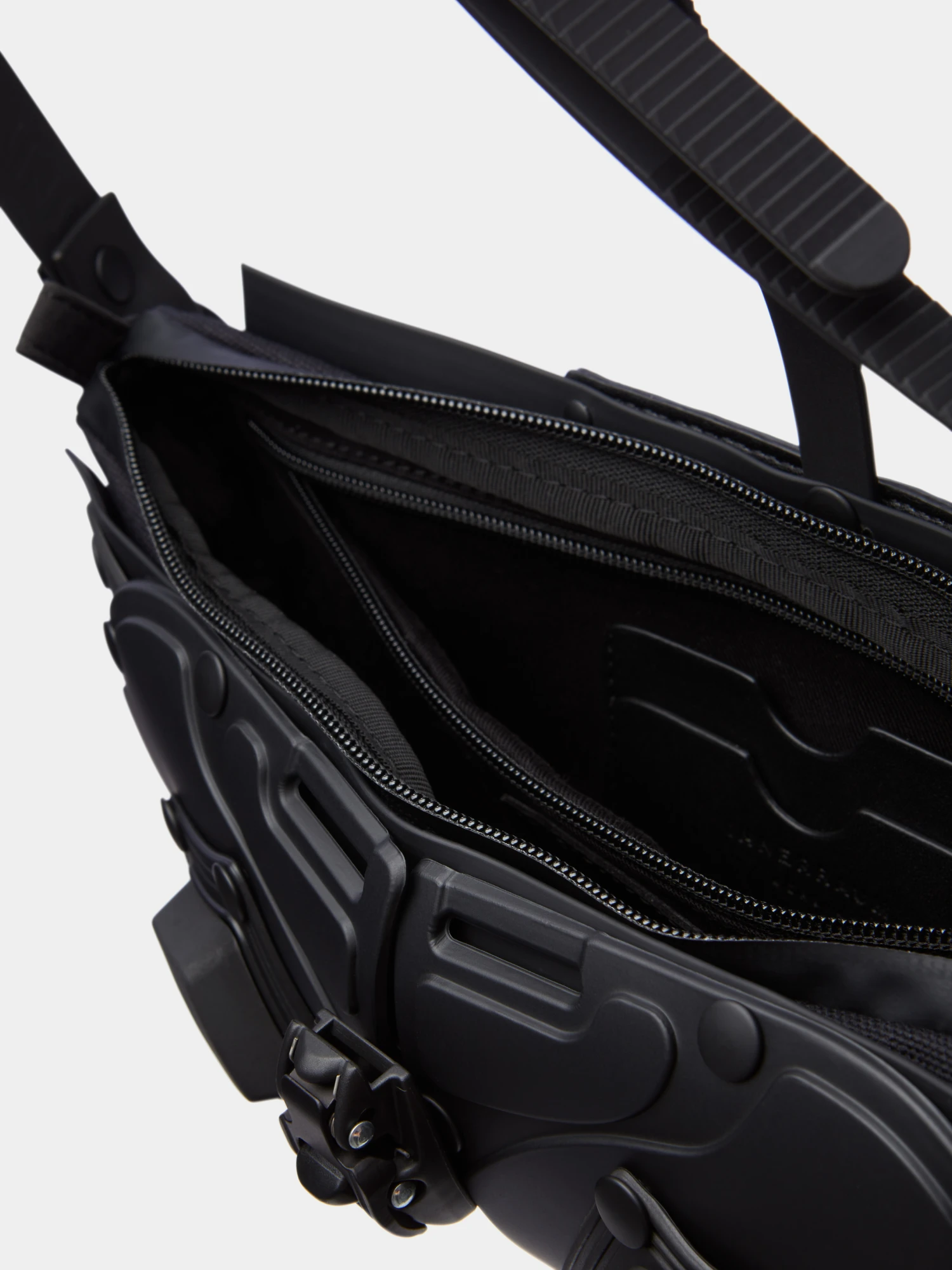 Сумка INNERRAUM Object I70 SatcHel Matt Black