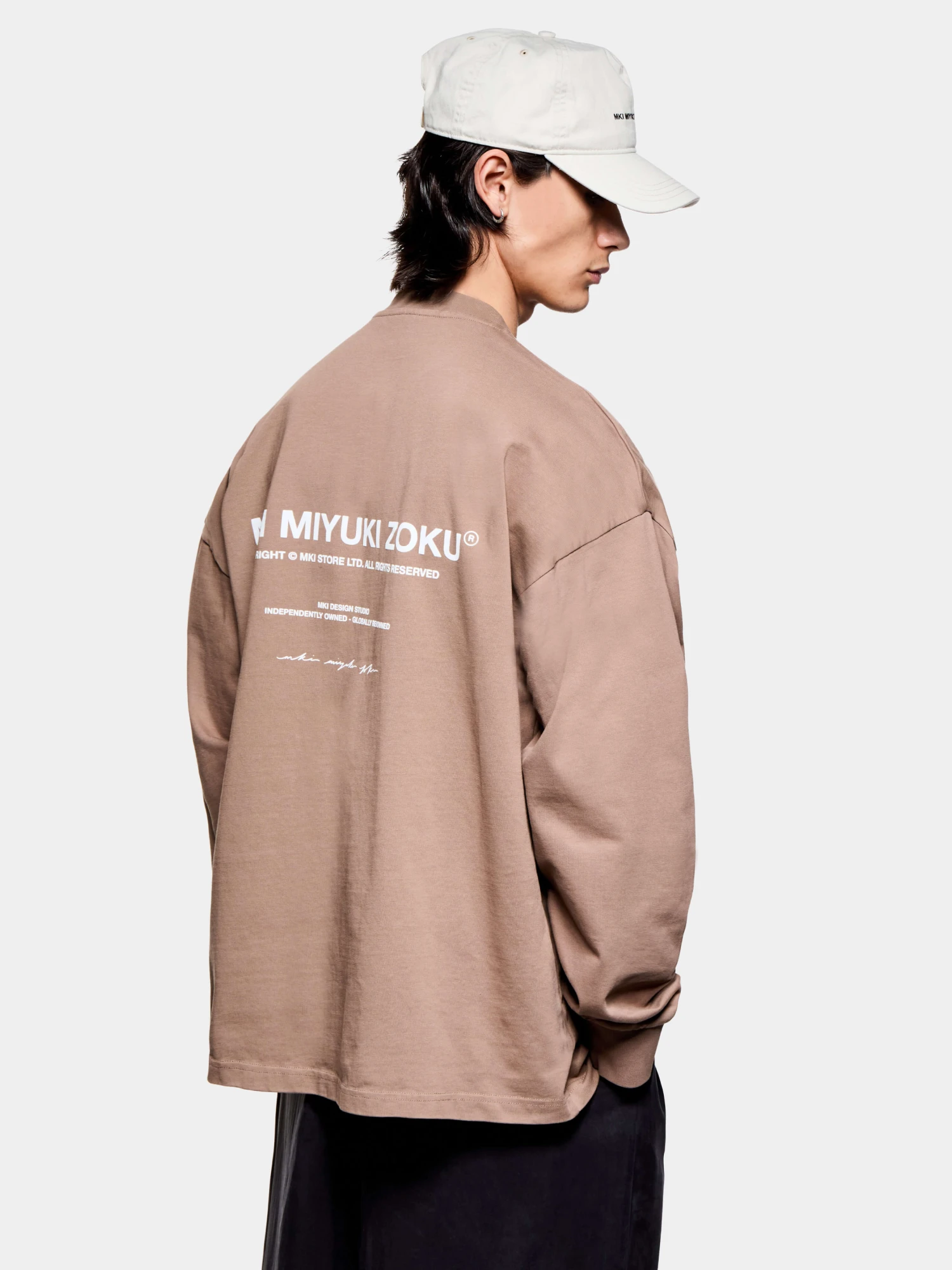 Лонгслив MKI MIYUKI ZOKU Design Studio L/S Mushroom