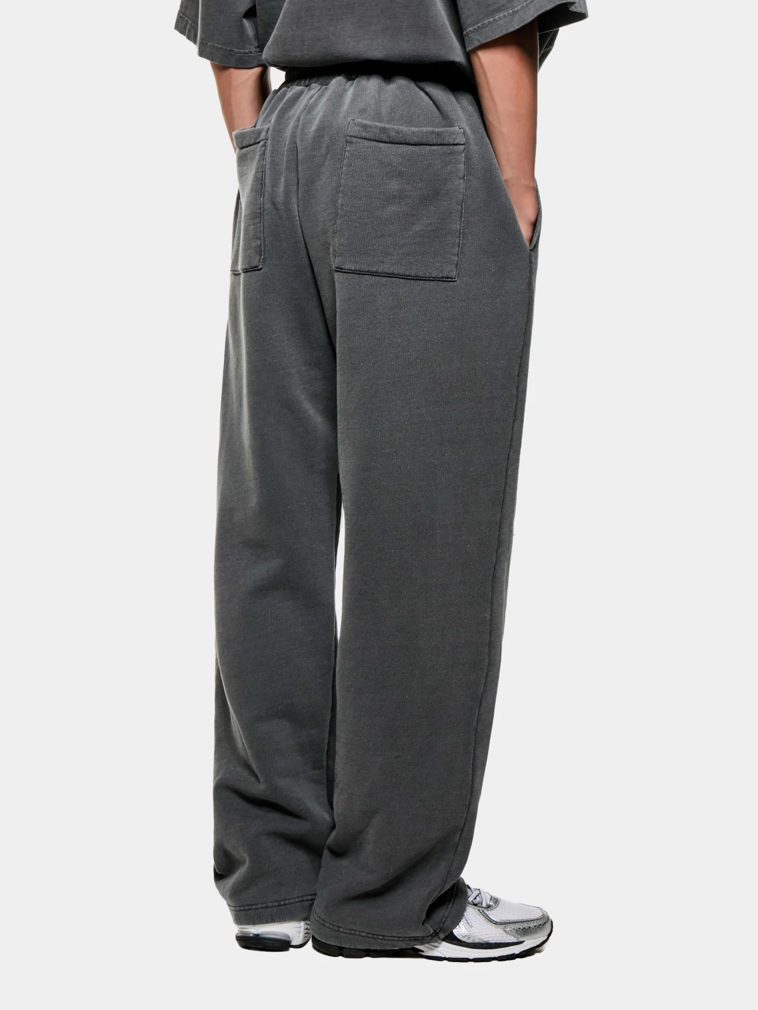 Брюки MKI MIYUKI ZOKU Uniform Wide Joggers Pigment Black