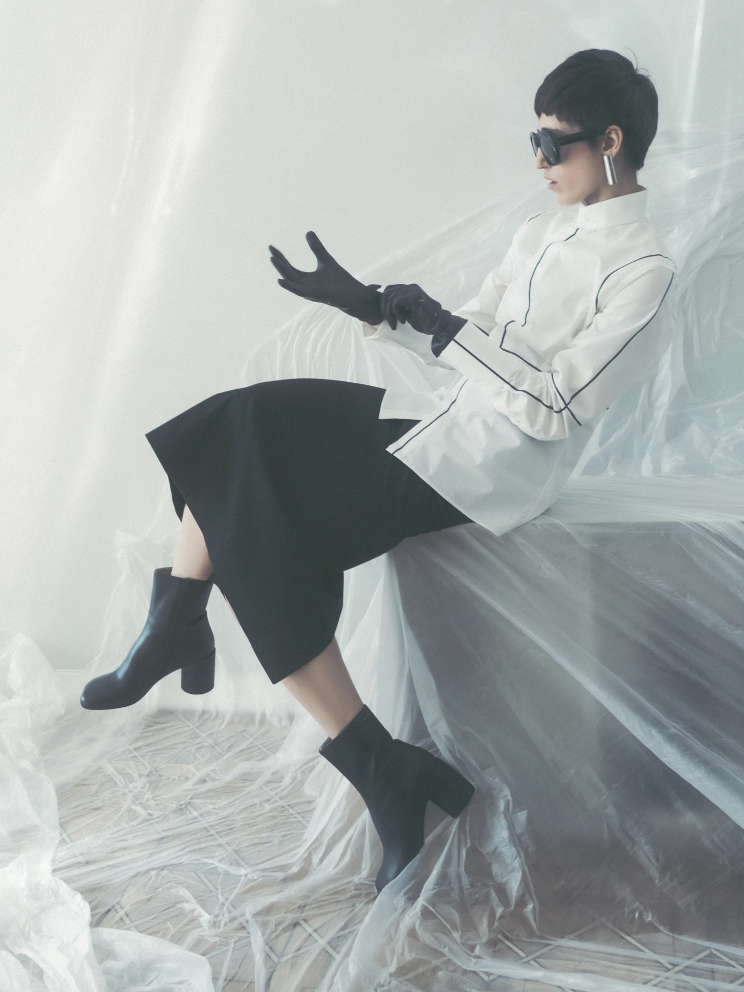 Женские перчатки Maison Margiela Four Stitches Black