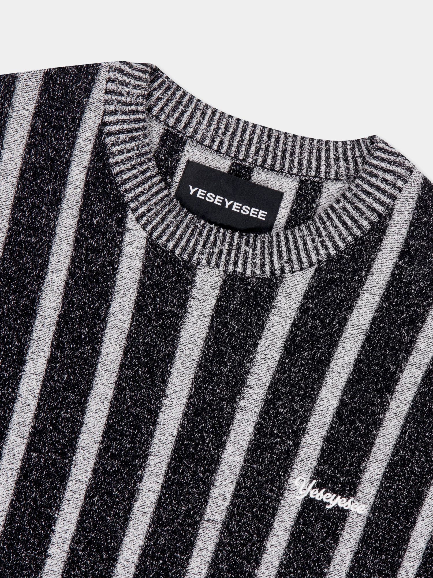 Свитер YESEYESEE Stipe Knit Pullover Black