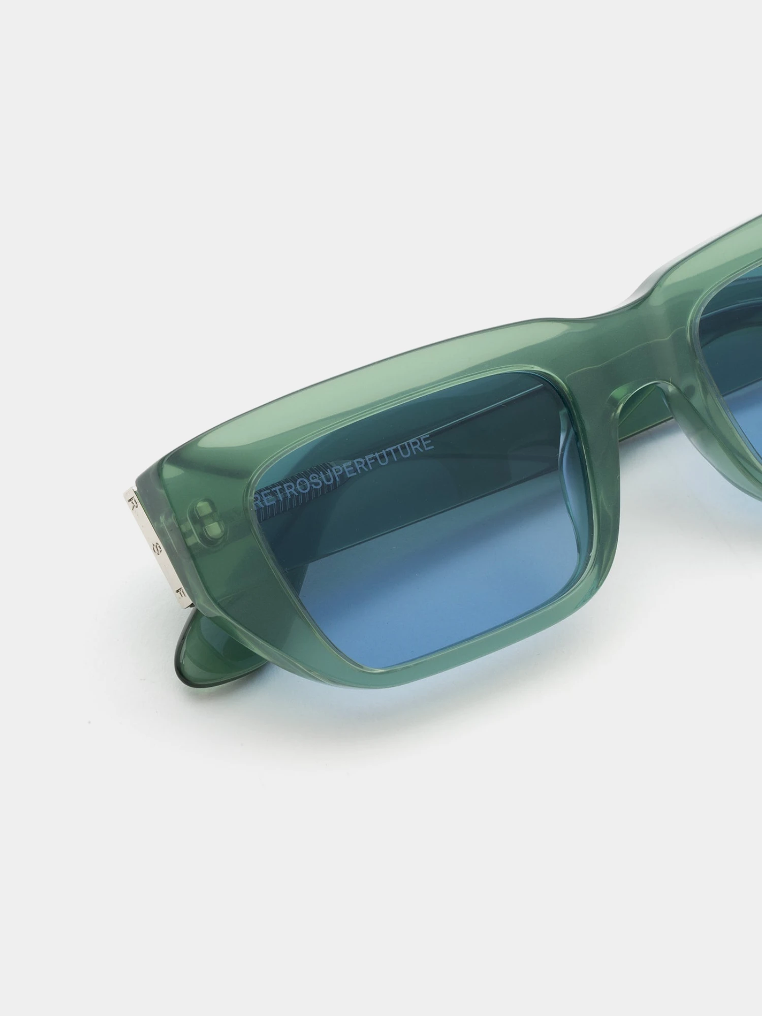 Очки RETROSUPERFUTURE Ra Sage