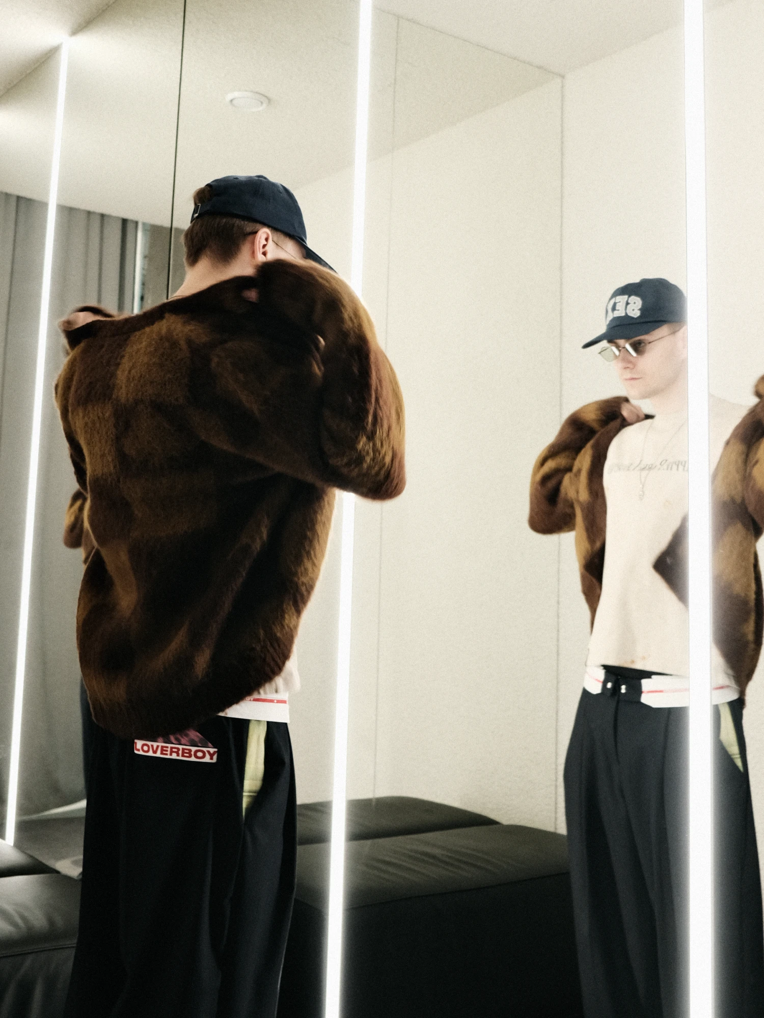 Кардиган DAZE Devil Logo Brown