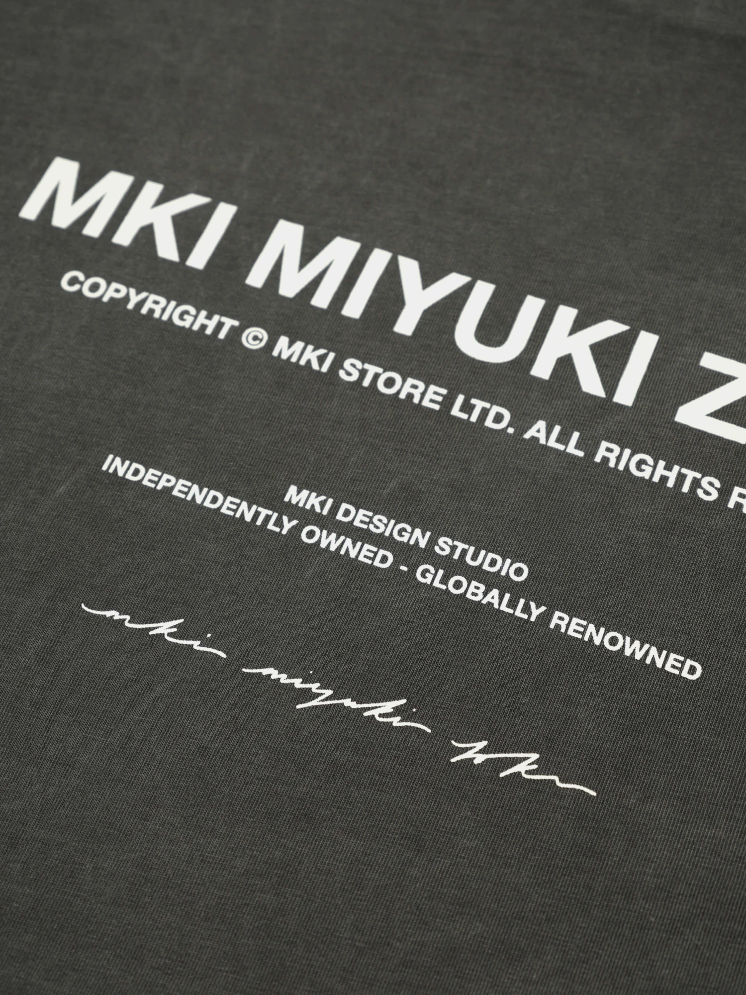 Футболка MKI MIYUKI ZOKU Design Studio Pigment Black