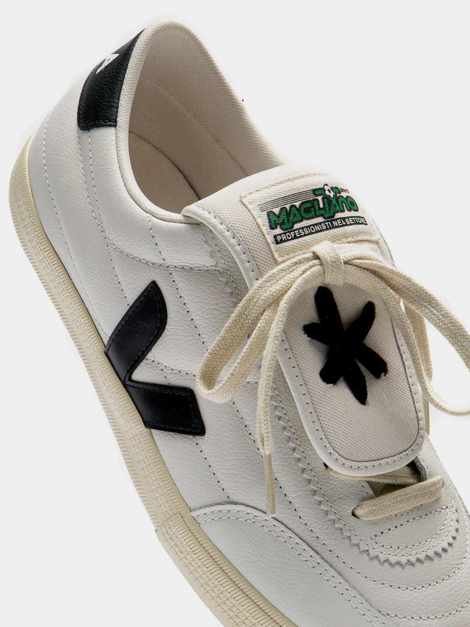 Кеды Magliano x Veja Paneka White