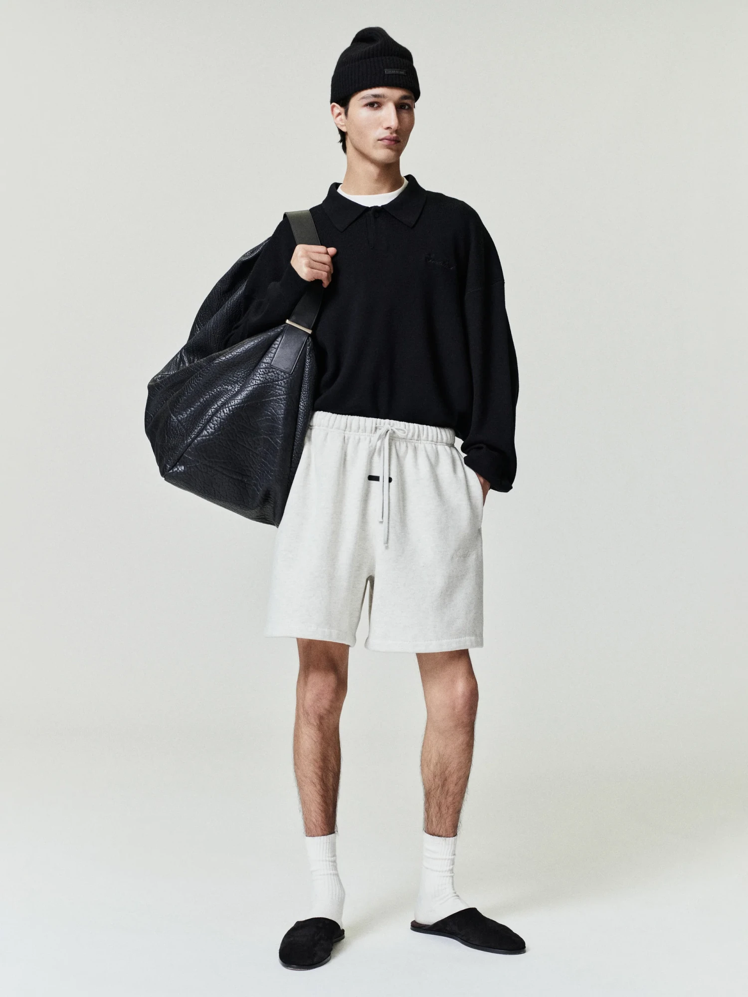 Шорты Fear of God ESSENTIALS Signature Classic Oatmeal