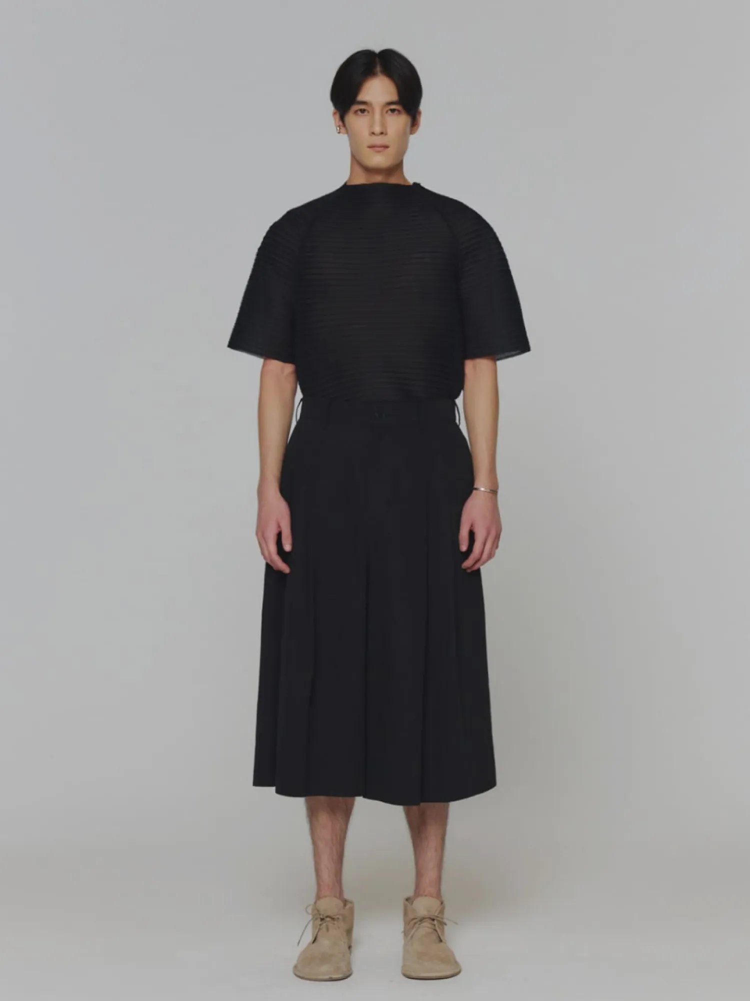 Шорты AMOMENTO Wide Bermuda Black