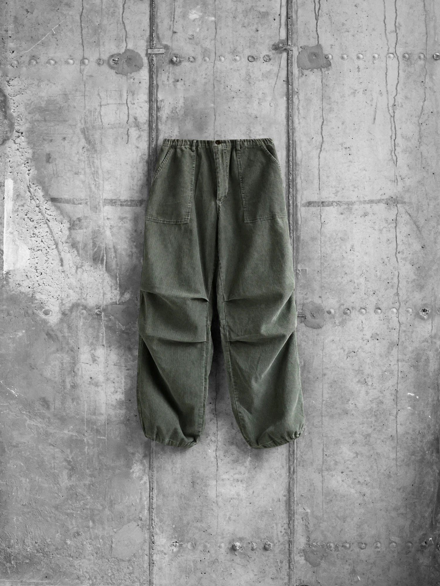 Брюки FrizmWORKS Corduroy Banding Olive