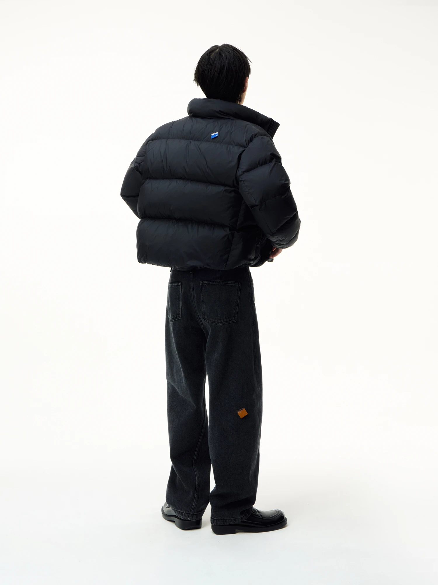 Пуховик ADERERROR Sig BL Tag Puffer Jacket 01
