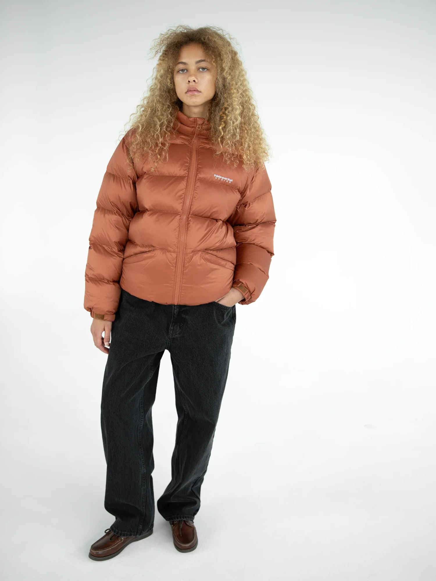 Пуховик thisisneverthat DSN Down Puffer Brown
