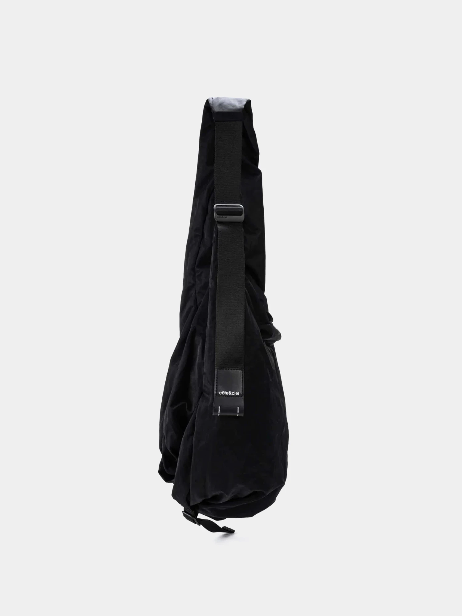 Сумка COTE&CIEL Hyco M Smooth Black