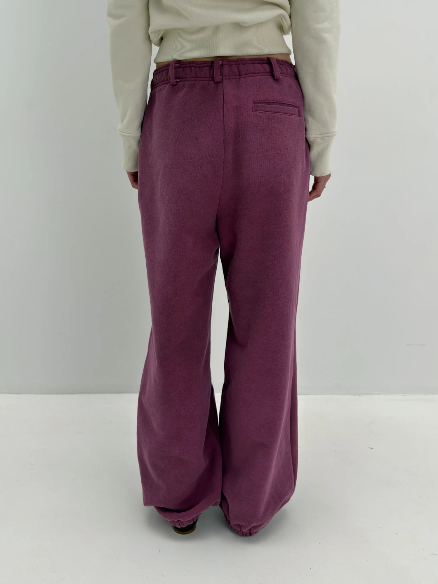 Брюки STUDIO SLOW X SINIY VSADNIK EXCLUSIVE Pinot Noir Trainer Pants