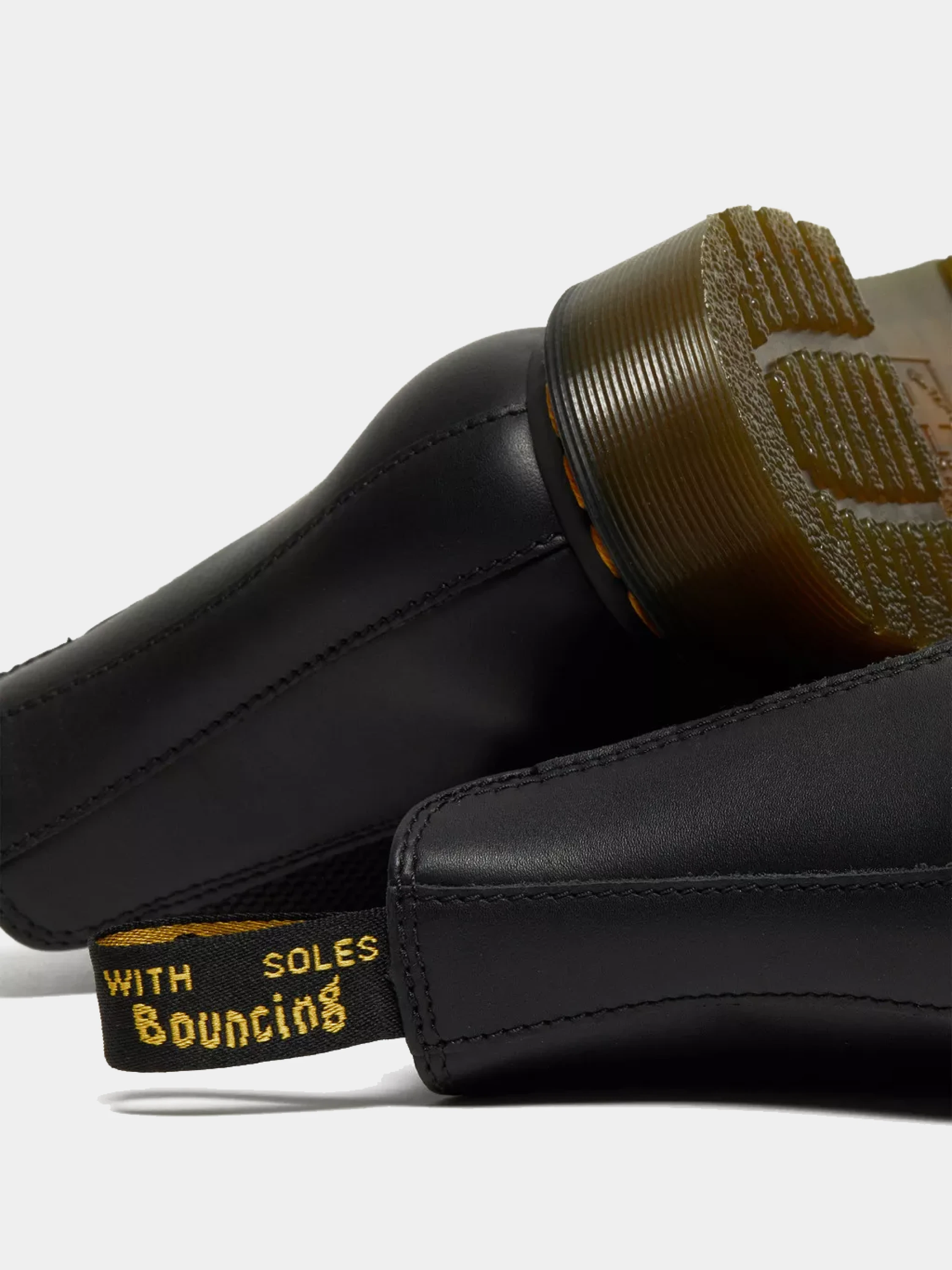 Челси Dr. Martens 2976 Nappa Leather Black