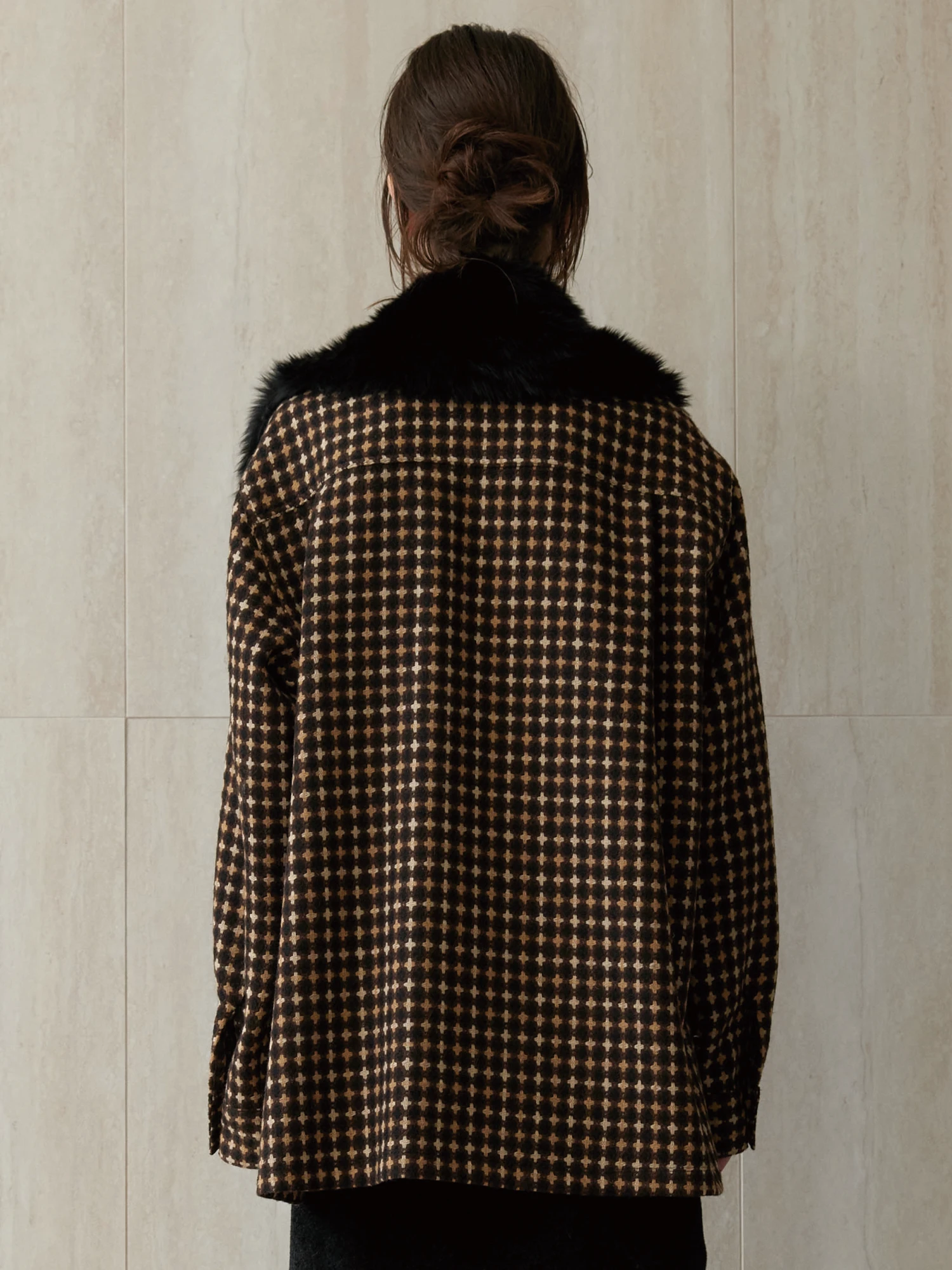 Шарф-воротник EPINGLER Collar Neck Cape Fur Black