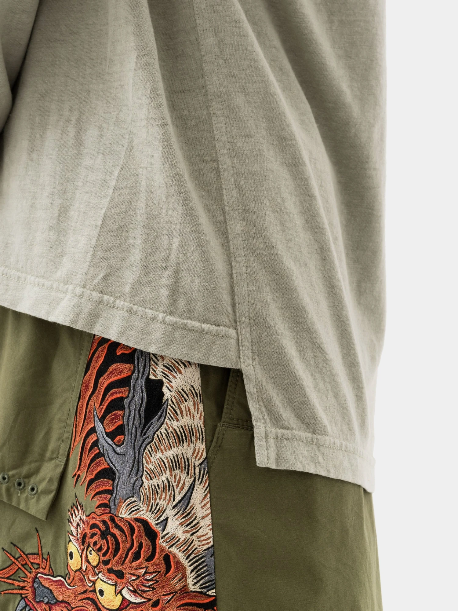 Лонгслив MAHARISHI 6001 Monk Organic Hemp Sage