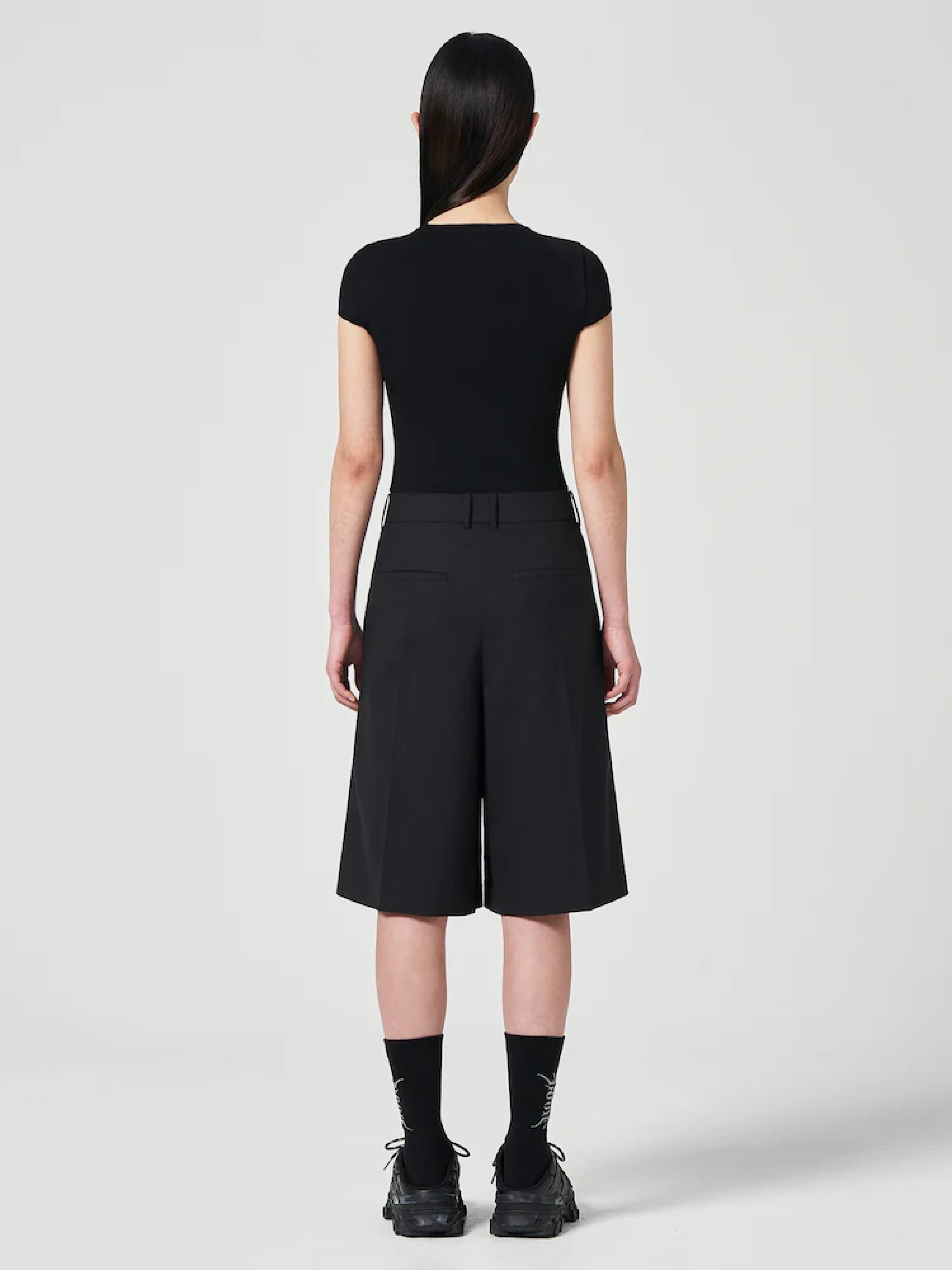 Шорты JUUN.J Wool Blend Basic Short Black