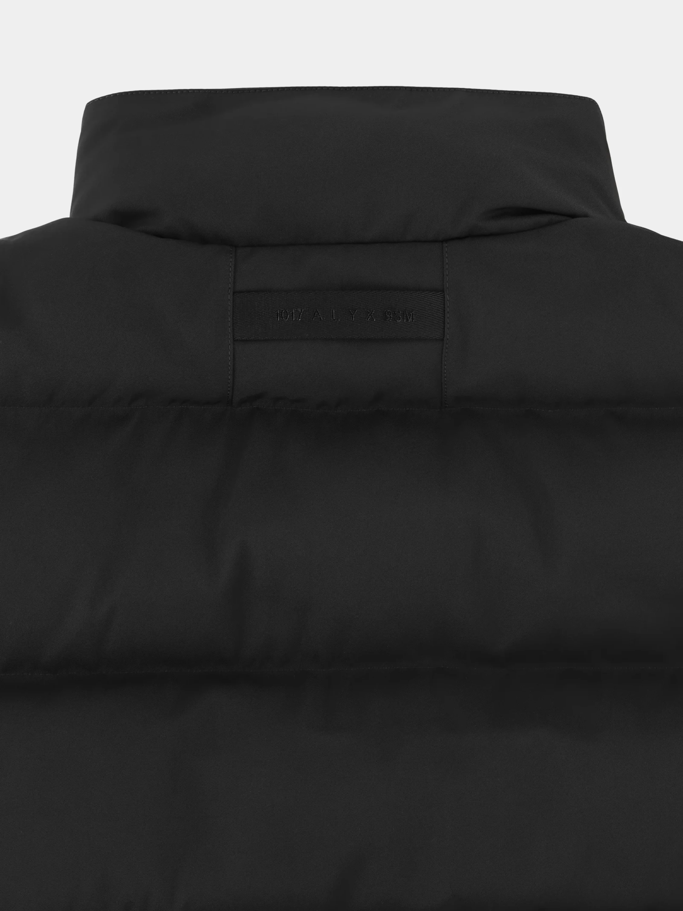 Жилет 1017 ALYX 9SM Buckle Puffer Vest - X Black