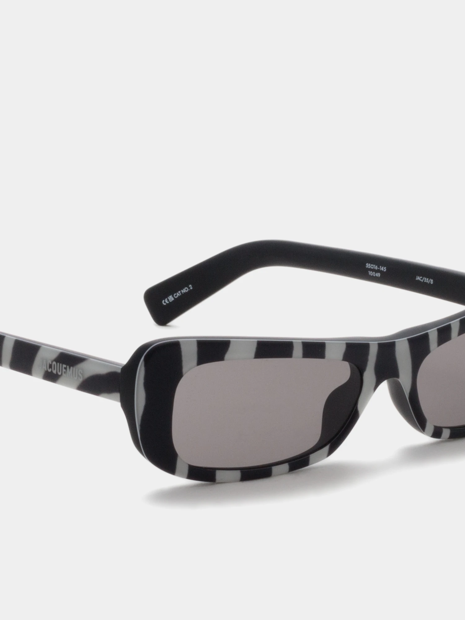 Очки JACQUEMUS Capri Zebra Black