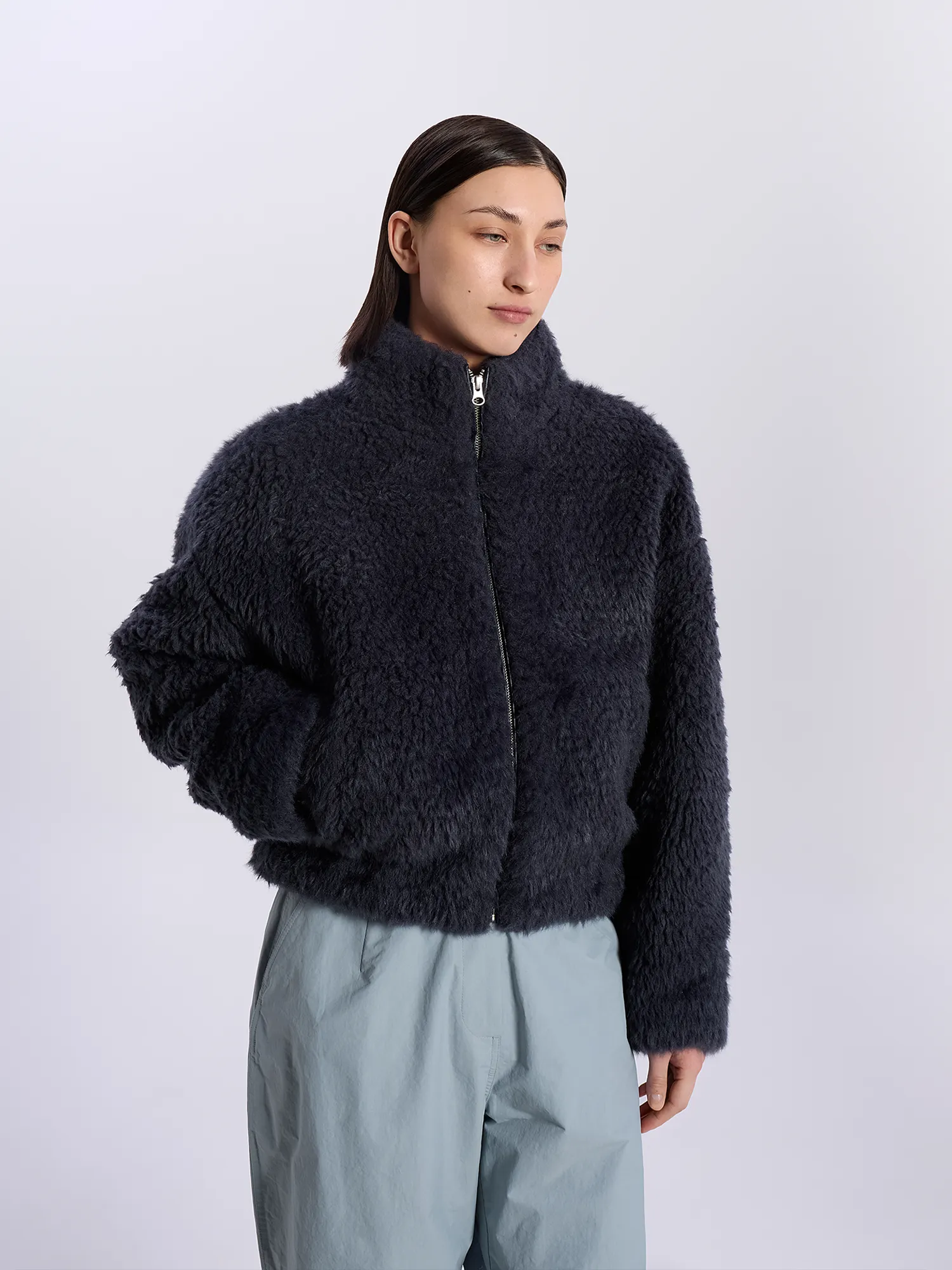 Женская флисовая куртка AMOMENTO Hairy Fur Blouson Charcoal
