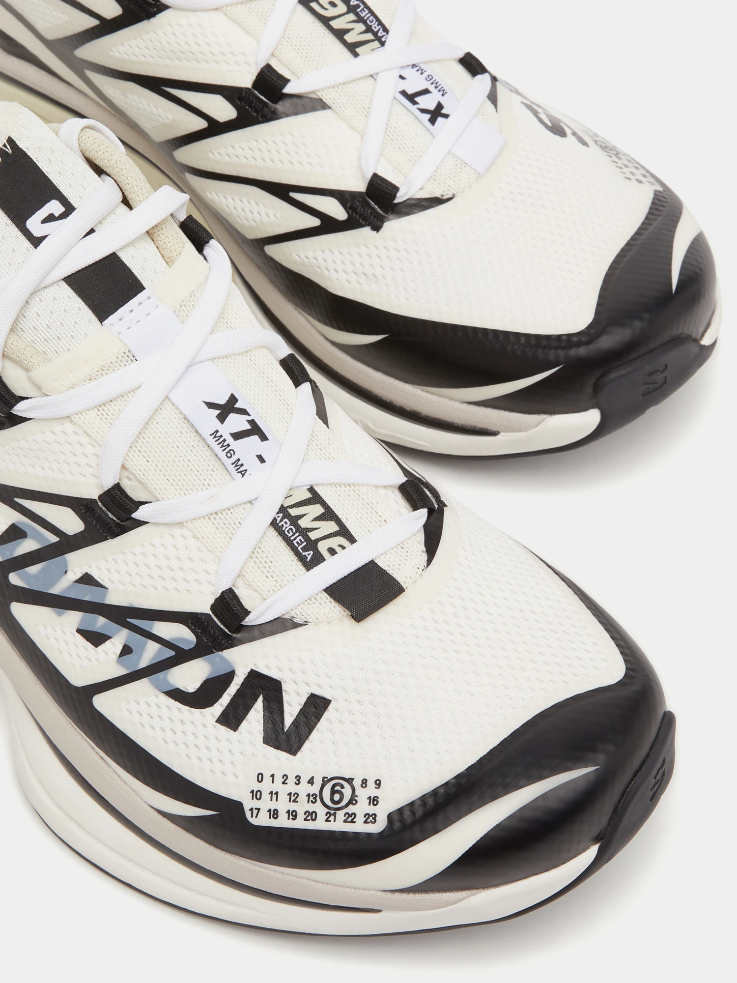 Кроссовки MM6 Maison Margiela x Salomon XT-6 Vanilla